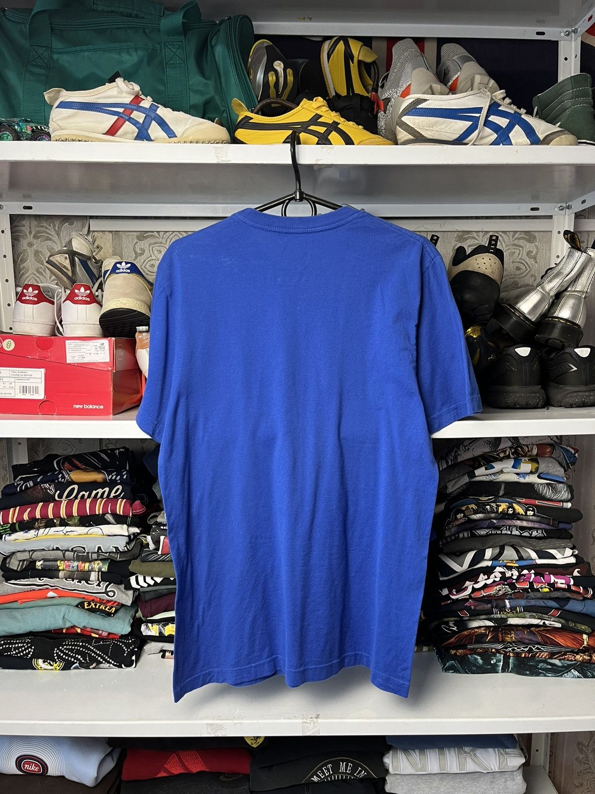 Nike Vintage Nike 90s Faded Big Swoosh Center Logo Tee Shirt Size US S / EU 44-46 / 1 - 7 Thumbnail