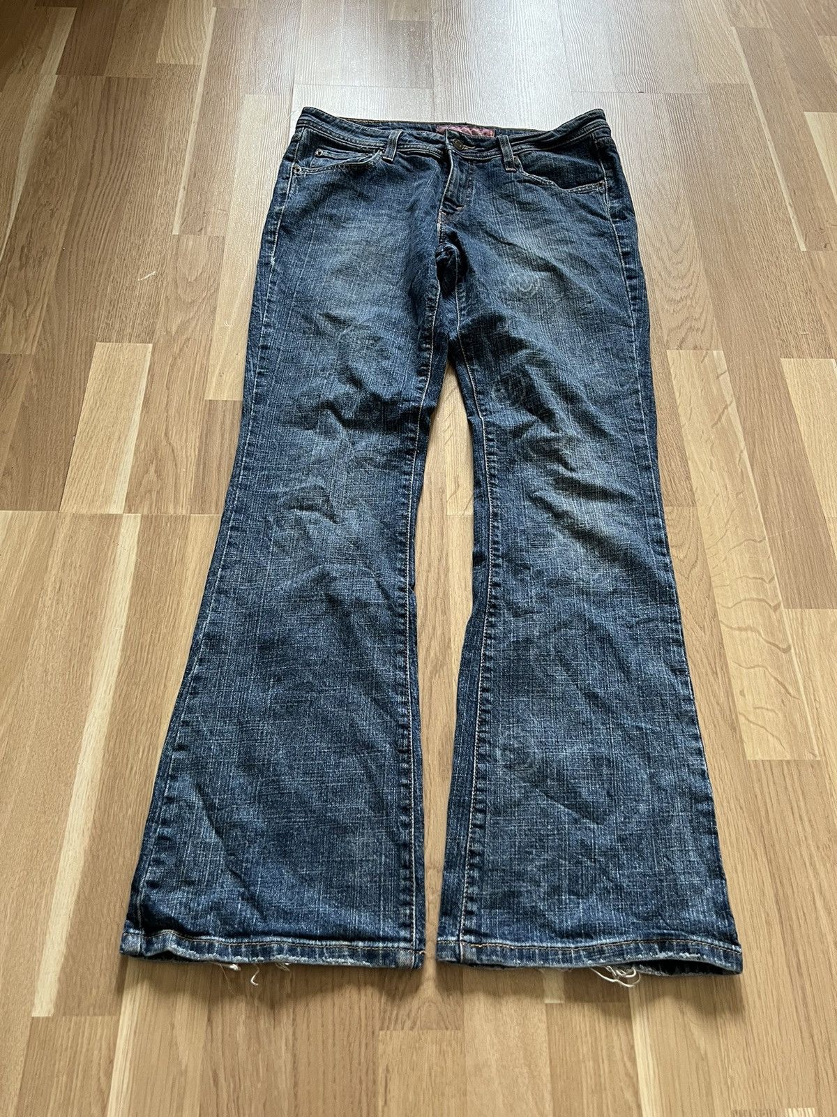 Levi's × Levi's Vintage Clothing × Vintage Levi’s vintage super low boot cot pants 518 flared smile Size 30" / US 8 / IT 44 - 2 Thumbnail