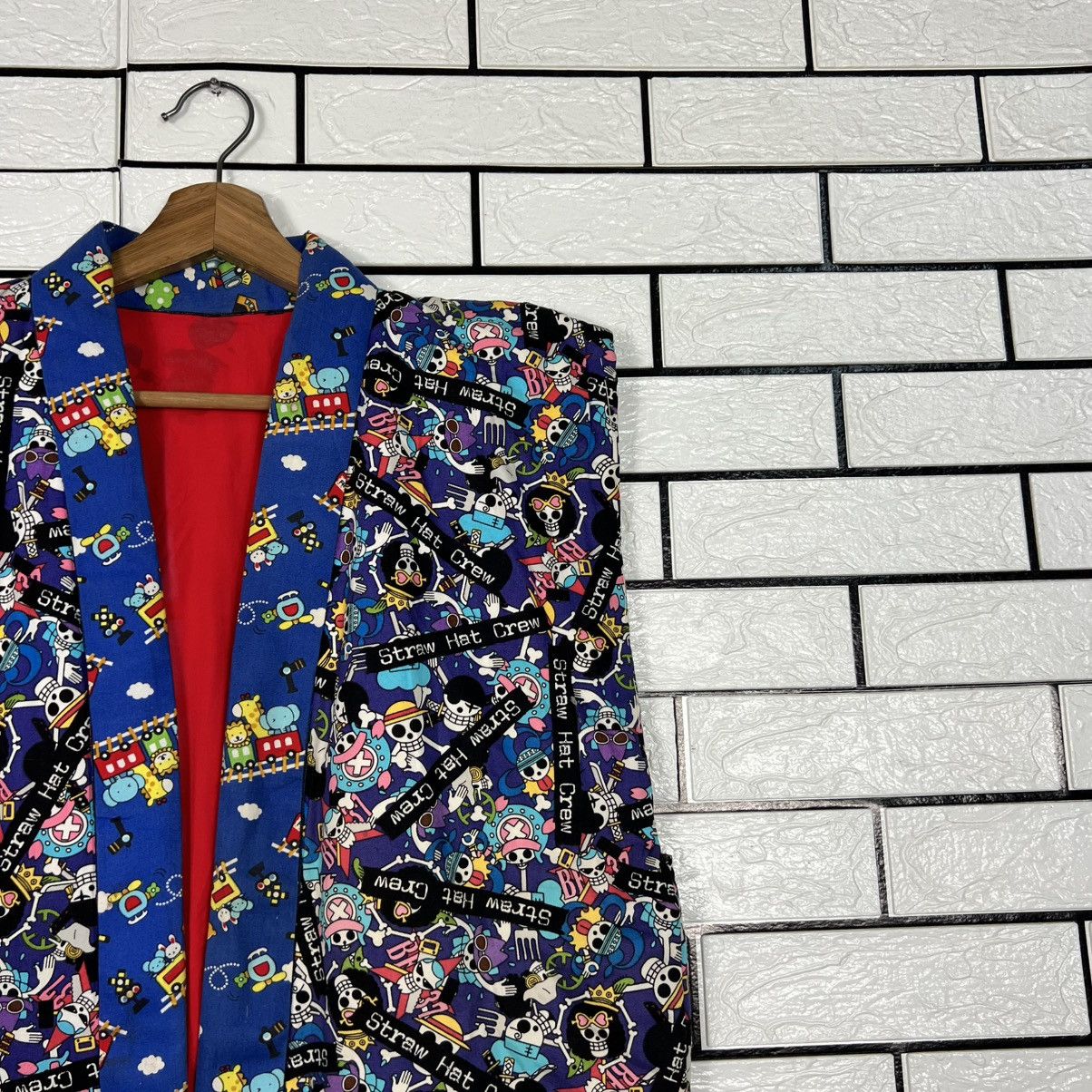 One Piece ONE PIECE STRAW HAT CREW Sleveless Vest Kimono #4157-C190 Size US M / EU 48-50 / 2 - 4 Thumbnail