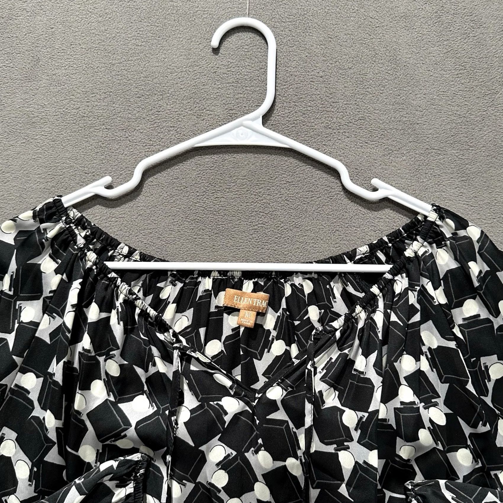 Ellen Tracy Ellen Tracy Blouse Geometric Puff Sleeve Cinched Waist V-Neck Long Sleeve Black White Women's M Size XL / US 12-14 / IT 48-50 - 4 Thumbnail