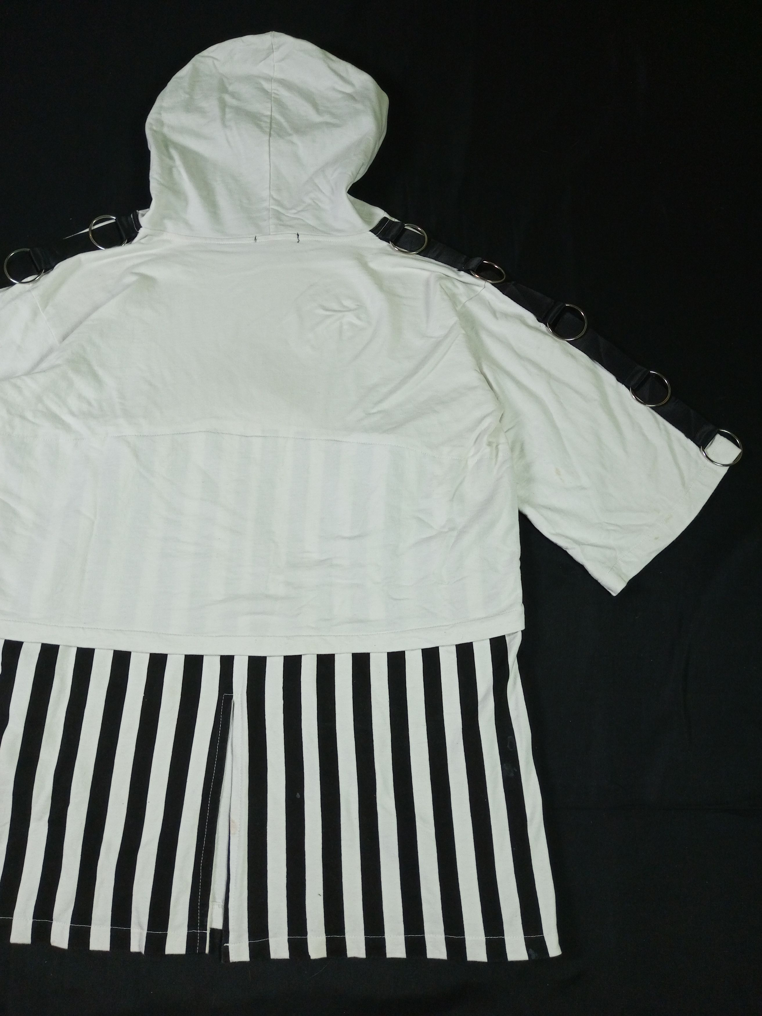 Japanese Brand Y2K Crazy Punk VKEI Style Japanese Hoodie One eye Riot Size US L / EU 52-54 / 3 - 14 Thumbnail