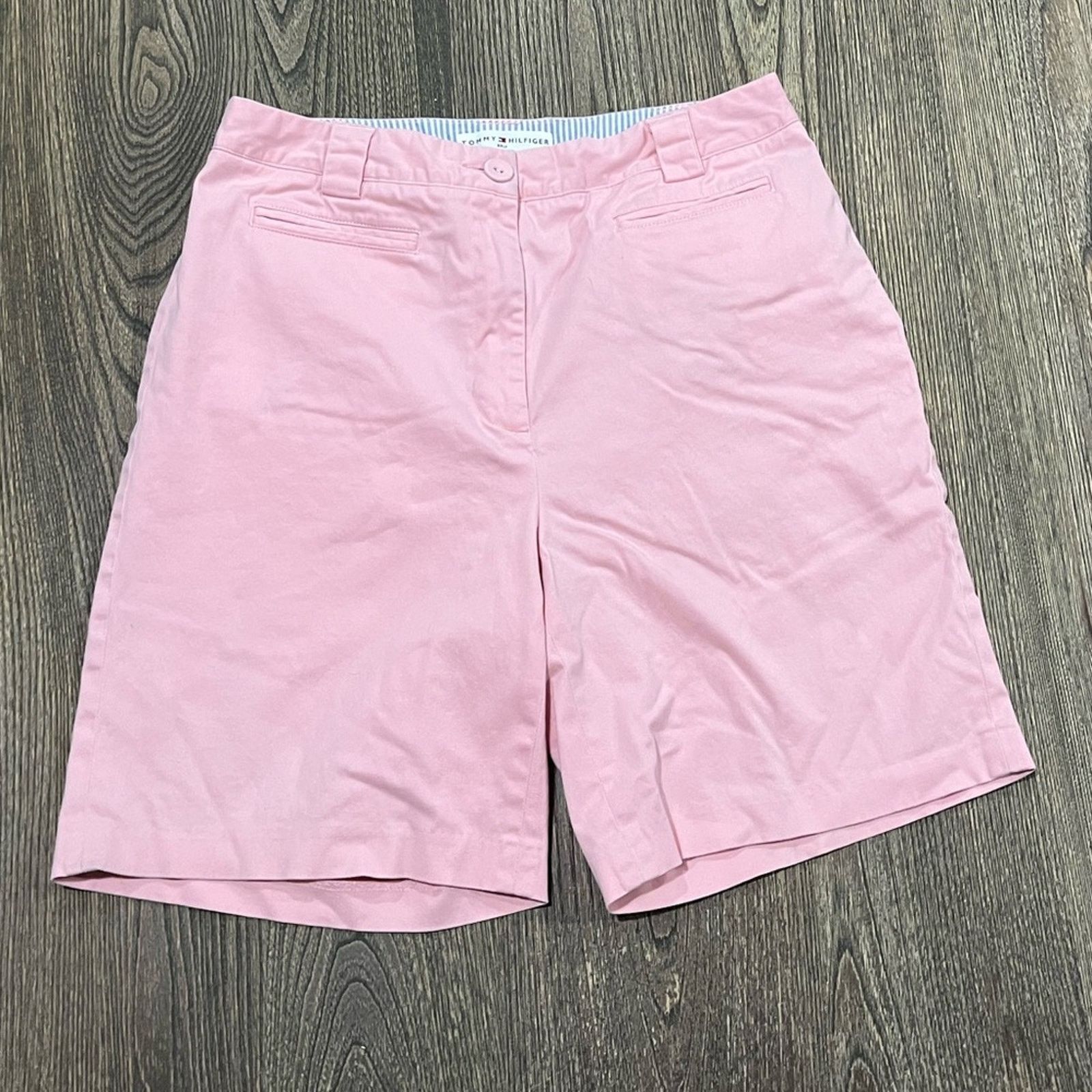 Tommy Hilfiger Tommy Hilfiger Shorts Womens High Rise Flat Front Chino Sz 6 Size 28" / US 6 / IT 42 - 1 Thumbnail