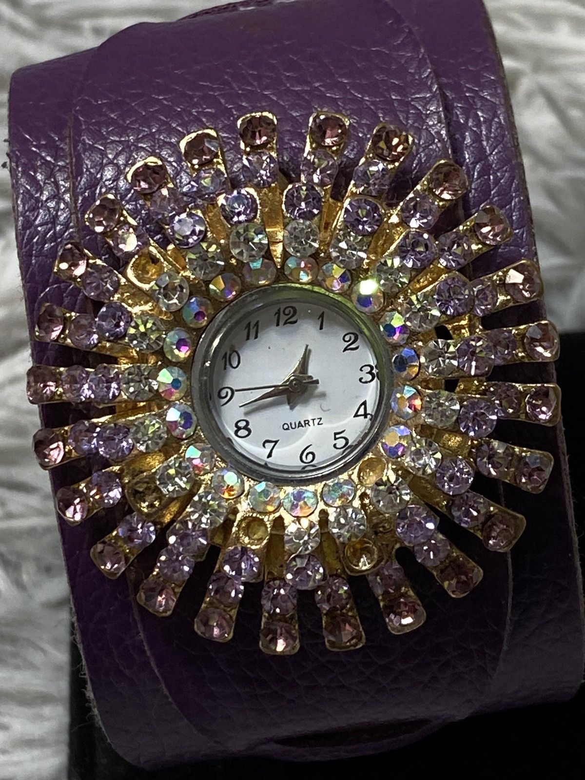 Jewelry Vintage Quartz Statement Bracelet Watch – Japanese Brand Size ONE SIZE - 3 Thumbnail