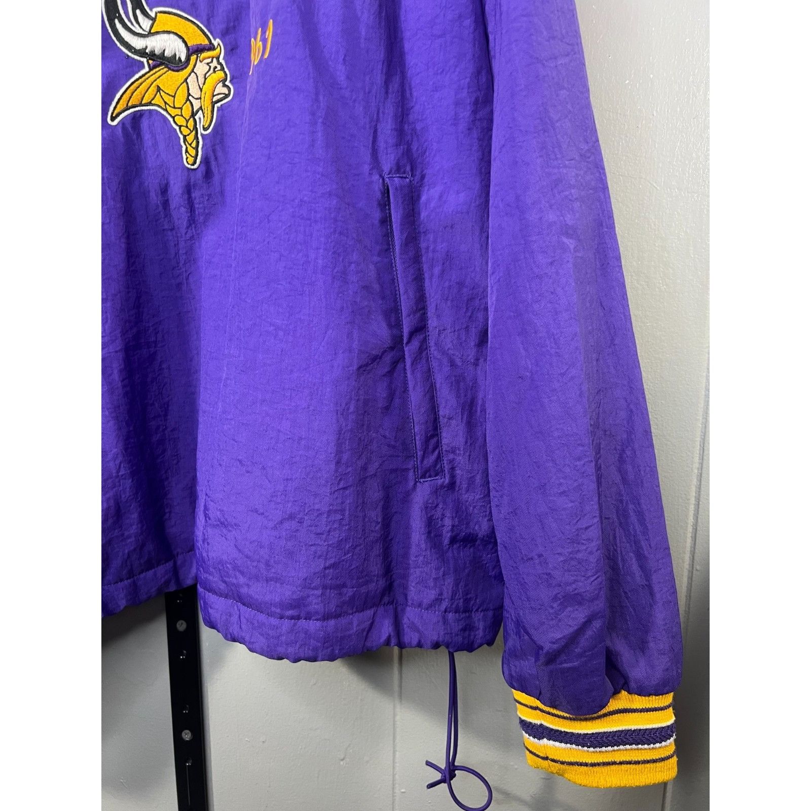 Champion Vintage NFL Champion Minnesota Vikings Windbreaker Pullover Size US XL / EU 56 / 4 - 5 Thumbnail