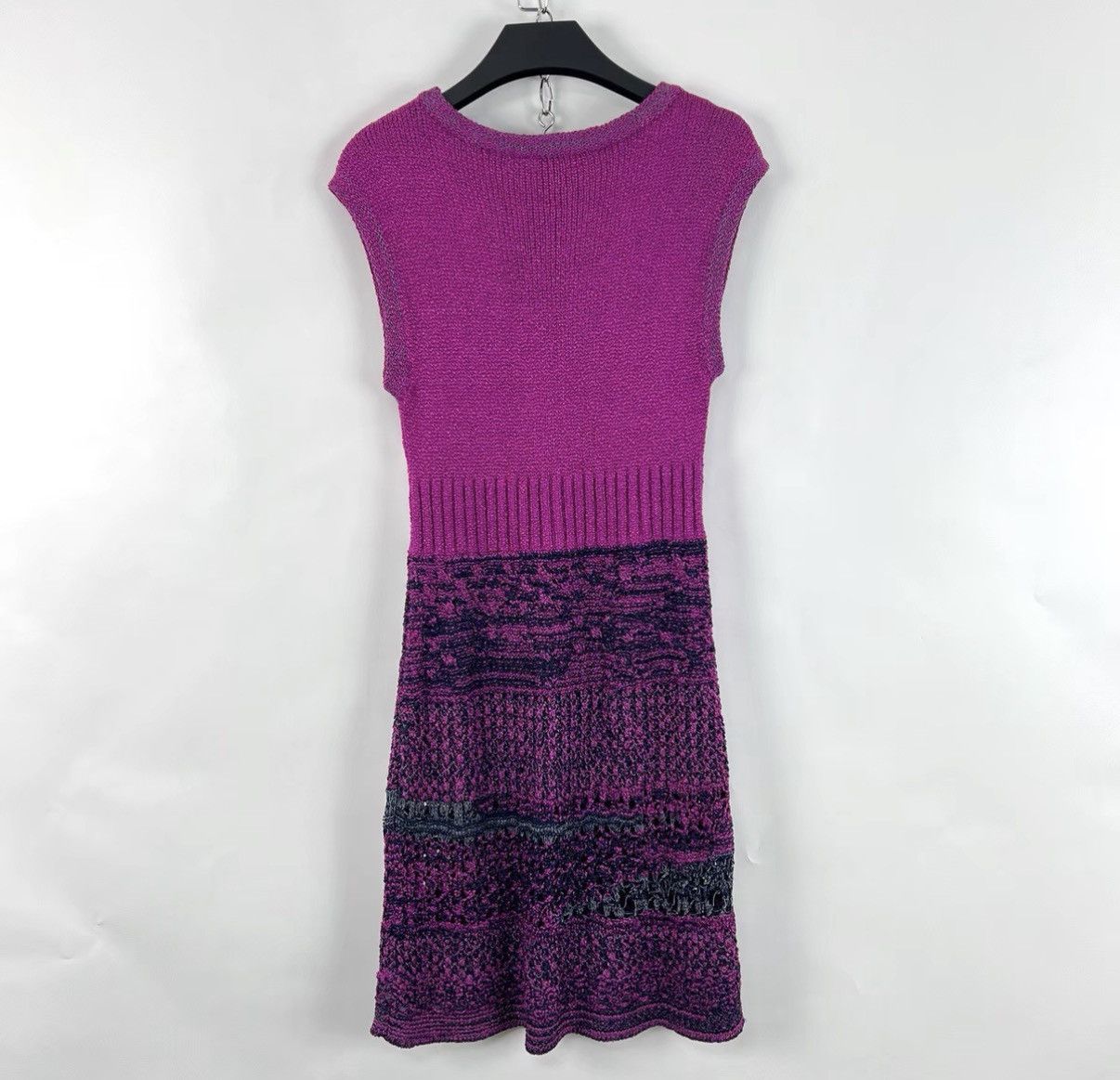 Chanel Chanel Cherry Red Sleeveless Knit Dress K12 Size XS / US 0-2 / IT 36-38 - 2 Thumbnail