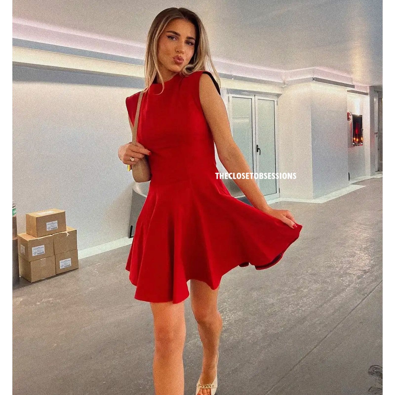 Zara ZARA BLOGGER FAVE!!! Sleeveless Mini Dress NWT Size L / US 10 / IT 46 - 13 Thumbnail
