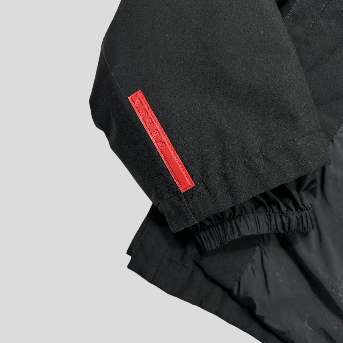 Prada Prada Sport AW01 Padded Goretex Jacket Nylon Pocket Hood - L Size US L / EU 52-54 / 3 - 11 Thumbnail