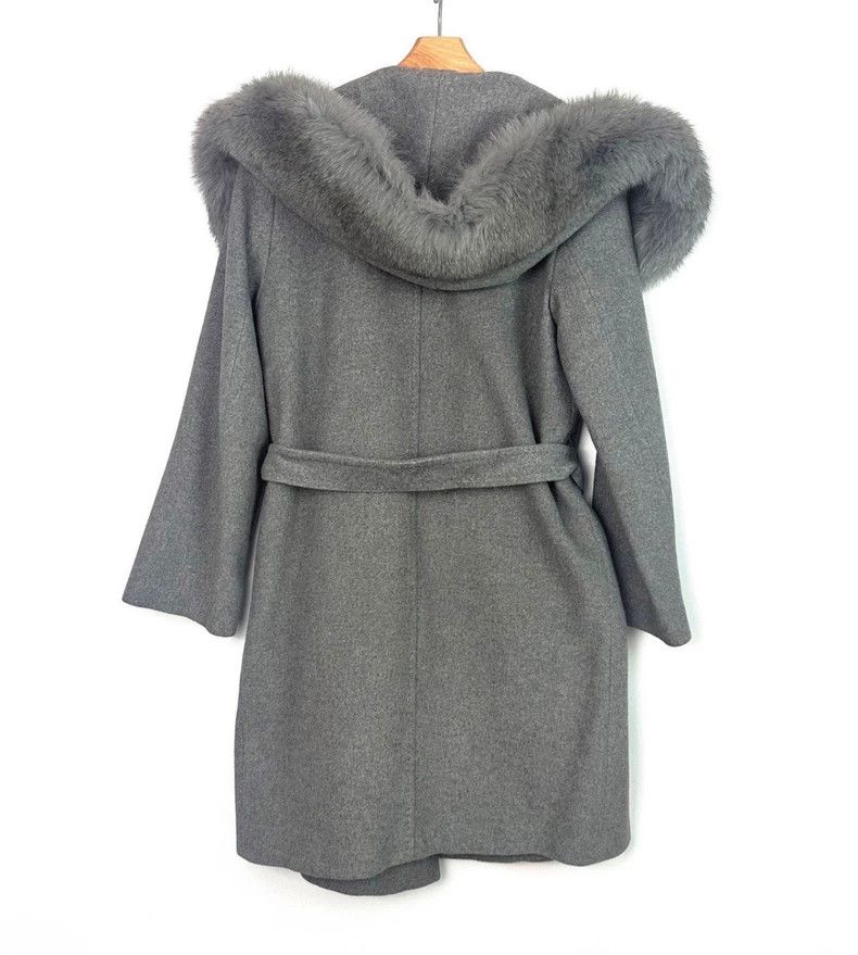 Max Mara Max Mara Grey wool hooded coat Size M / US 6-8 / IT 42-44 - 2 Thumbnail