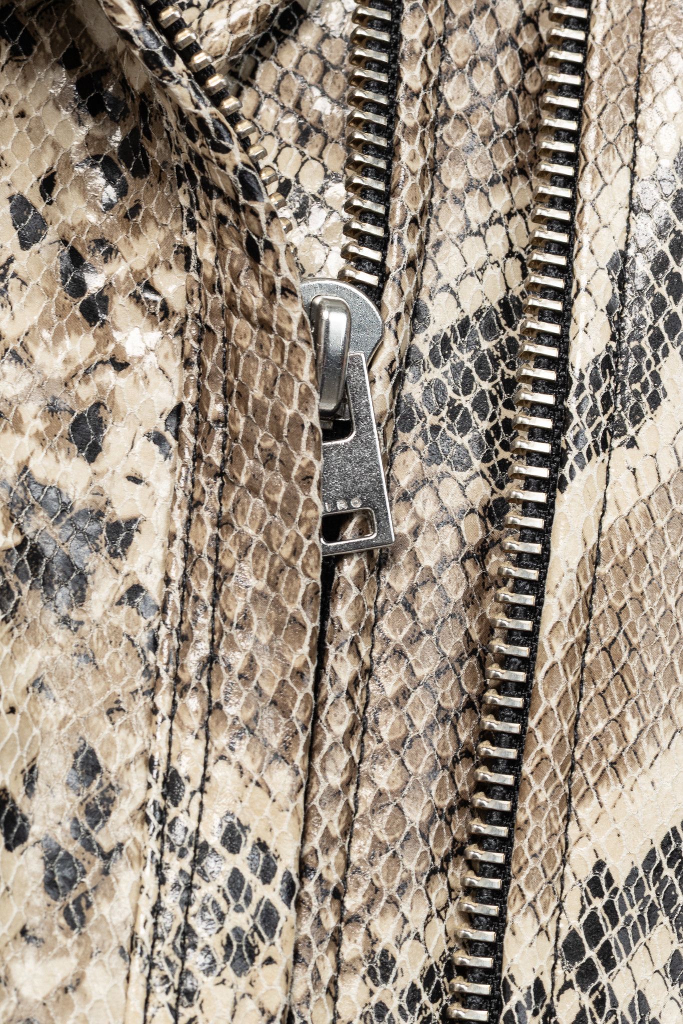 Iro IRO Luiga Beige Snake-Effect Lamb-Leather Moto Jacket Size XL / US 12-14 / IT 48-50 - 9 Thumbnail