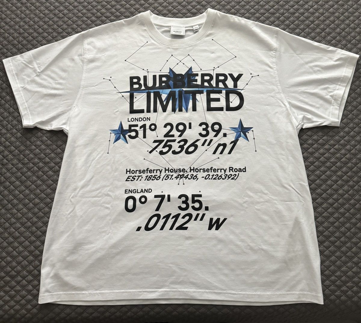 Image of Burberry Men’S Bloomsbury Logo T-Shirt in White, Men's (Size XL)