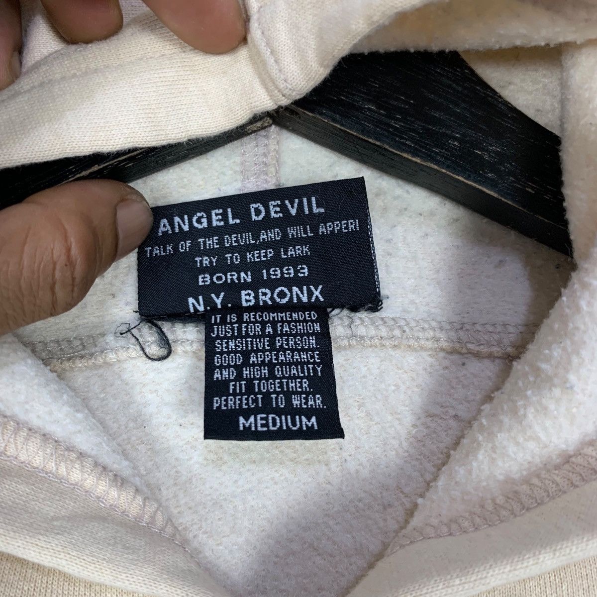 Vintage Vintage 90s Angel Devil Hoodie Sweatshirt Pull Over Size US M / EU 48-50 / 2 - 9 Thumbnail