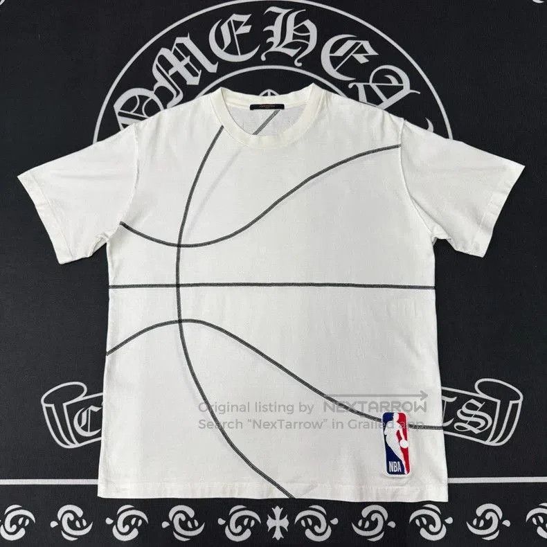 Louis Vuitton LV x NBA White Basketball Short Sleeve Tee. Size US XL / EU 56 / 4 - 1 Thumbnail