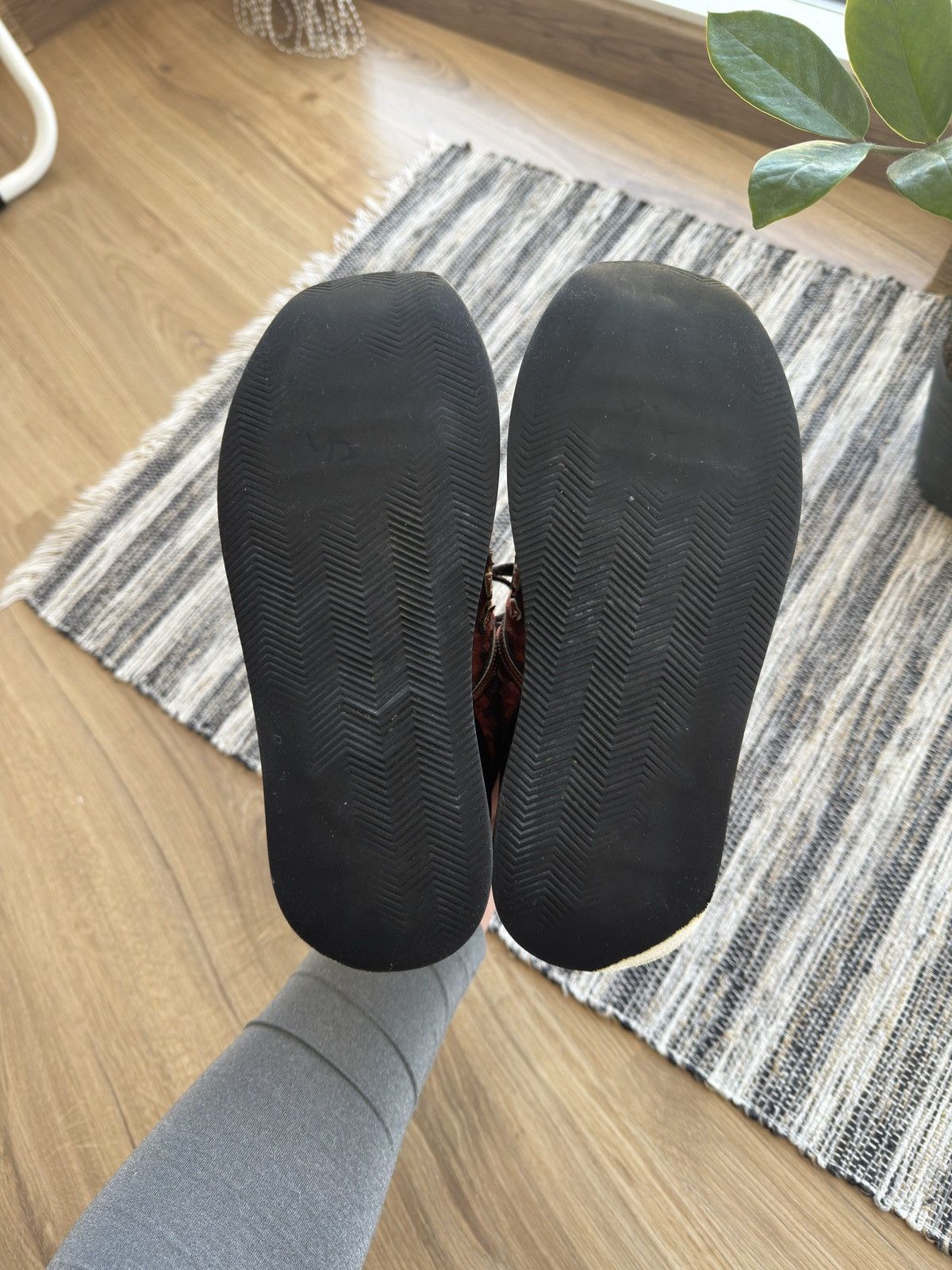 Premiata PREMIATA Woman’s Velour Burgundy Sneakers Shoes Size 37 Size US 6.5 / IT 36.5 - 14 Thumbnail