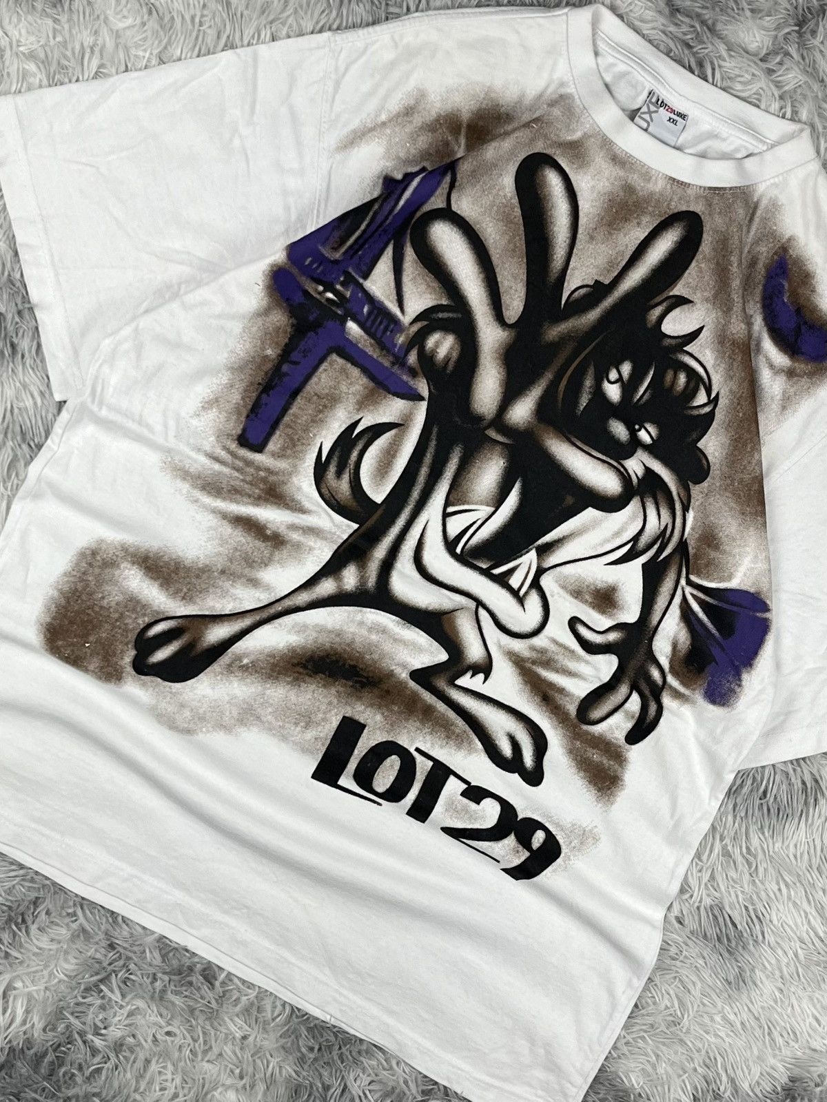 Vintage Vintage Loonytunes Taz Lot29 Air Brush T-shirt Size US XXL / EU 58 / 5 - 3 Thumbnail