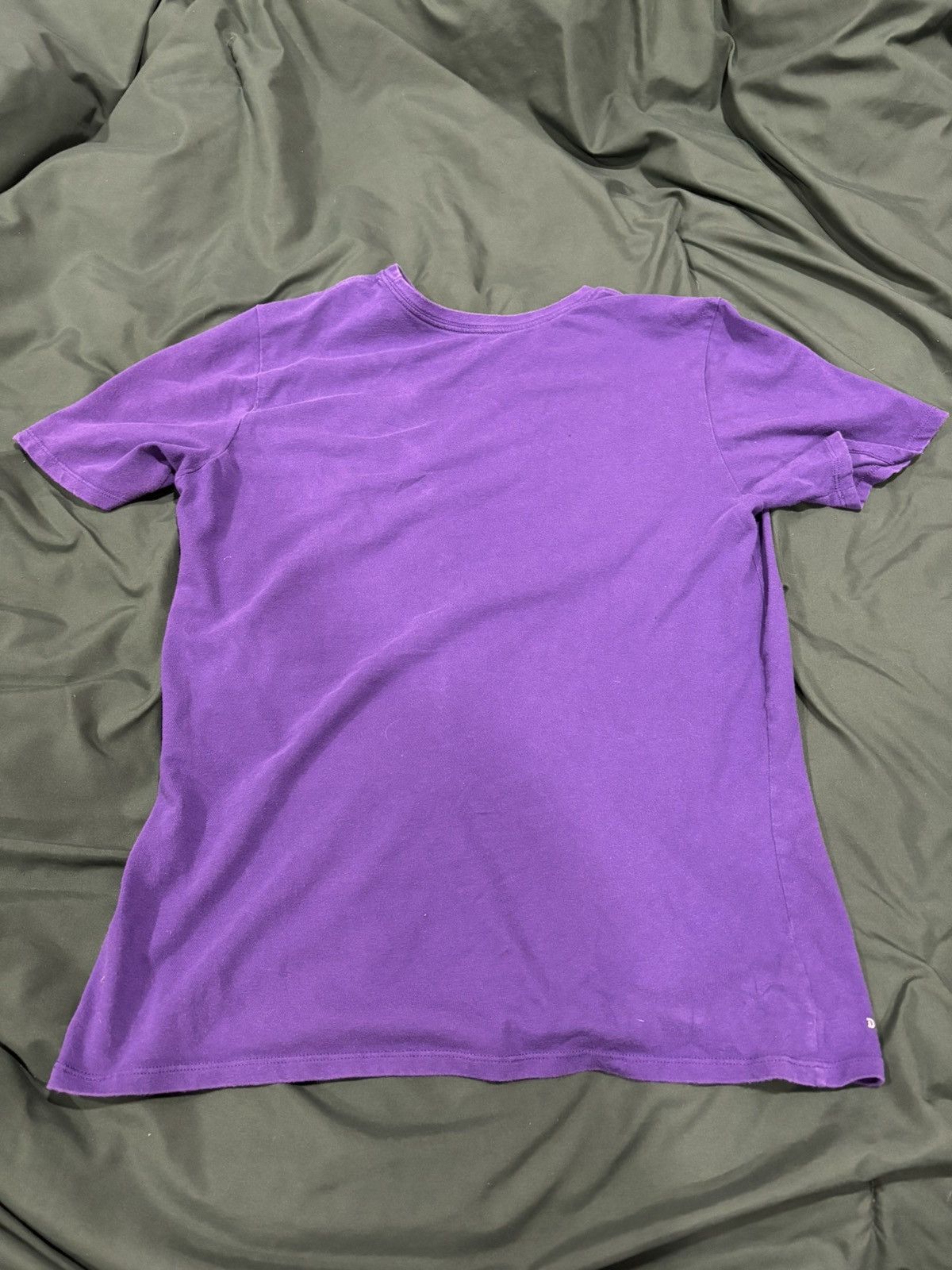 Nike Purple Nike Men’s Tshirt Size US L / EU 52-54 / 3 - 4 Thumbnail