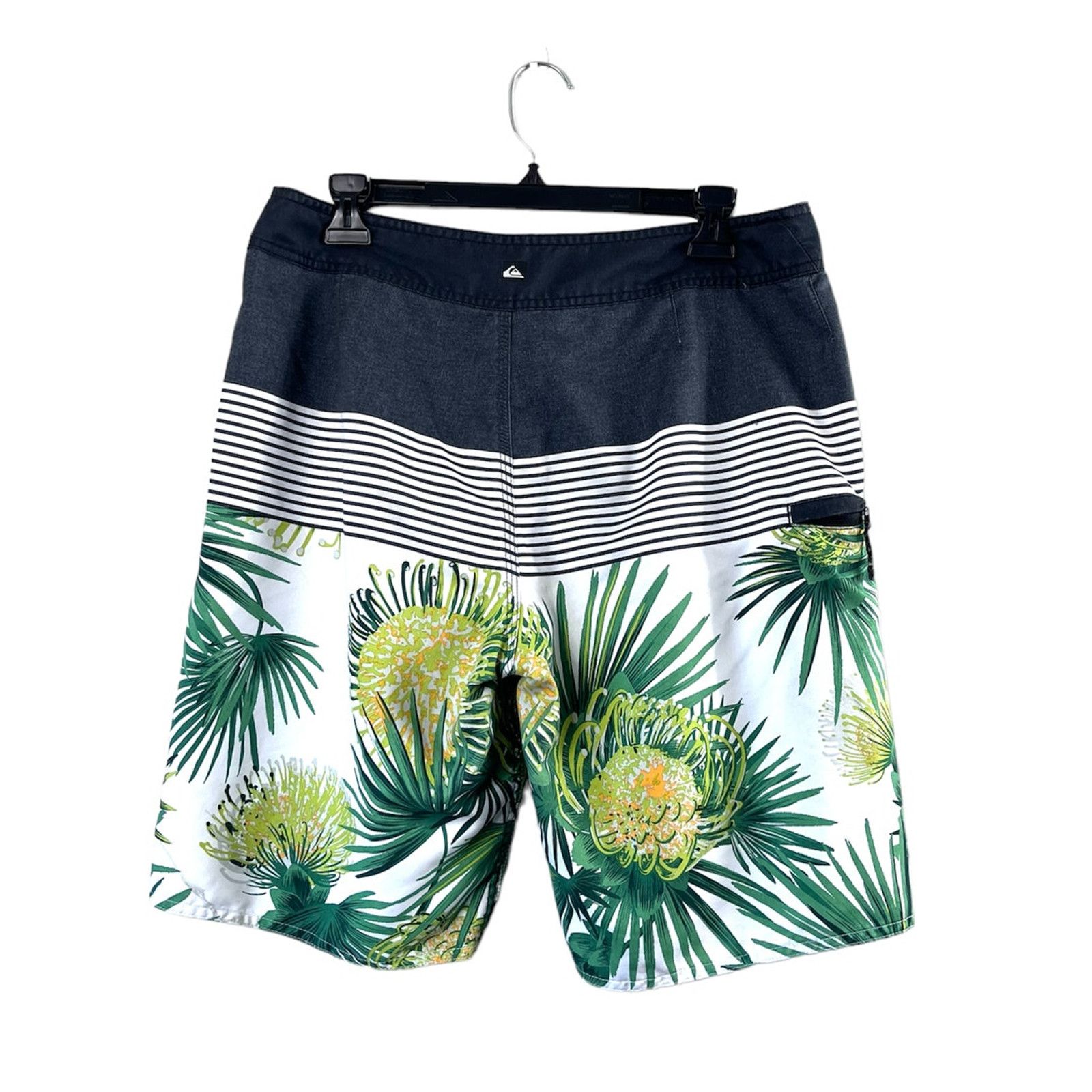 Quiksilver Men's Quicksilver Swimming Trunks 33 Size US 32 / EU 48 - 2 Thumbnail
