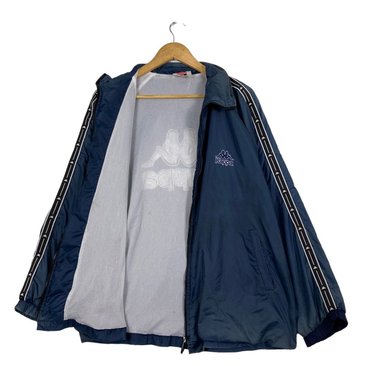 Japanese Brand VINTAGE 90s KAPPA WINDBREAKER BIG LOGO JACKET Size US M / EU 48-50 / 2 - 11 Thumbnail