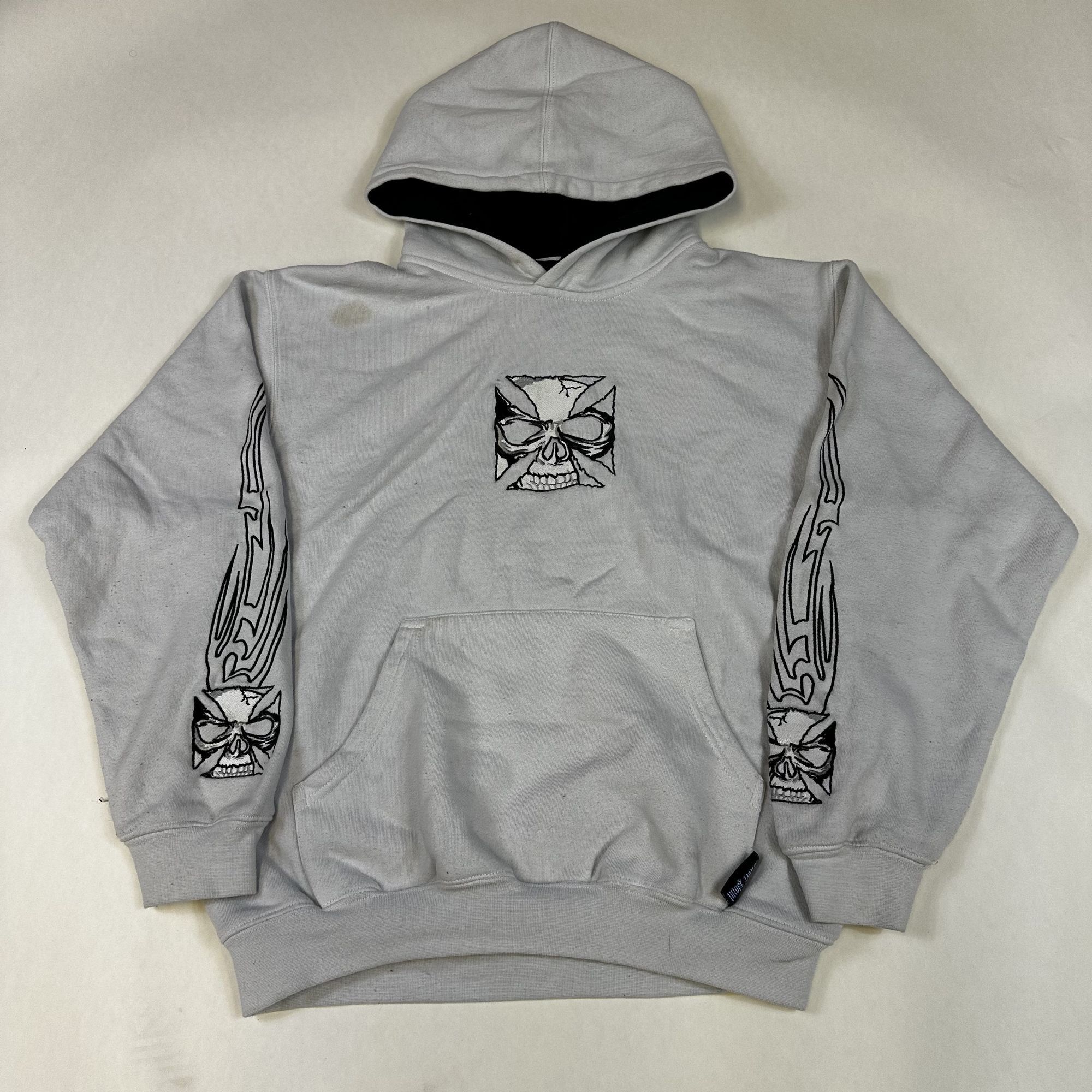 Vintage Silver Point Gray Hoodie With Skull & Tribal Graphic Design Size US L / EU 52-54 / 3 - 1 Thumbnail