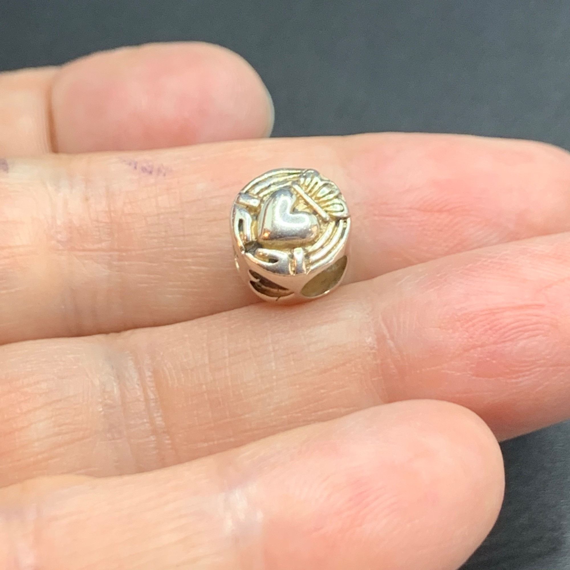Other Silver Tone Round Claddagh Heart Slide Charm w/ Darkened Hea Size ONE SIZE - 5 Thumbnail