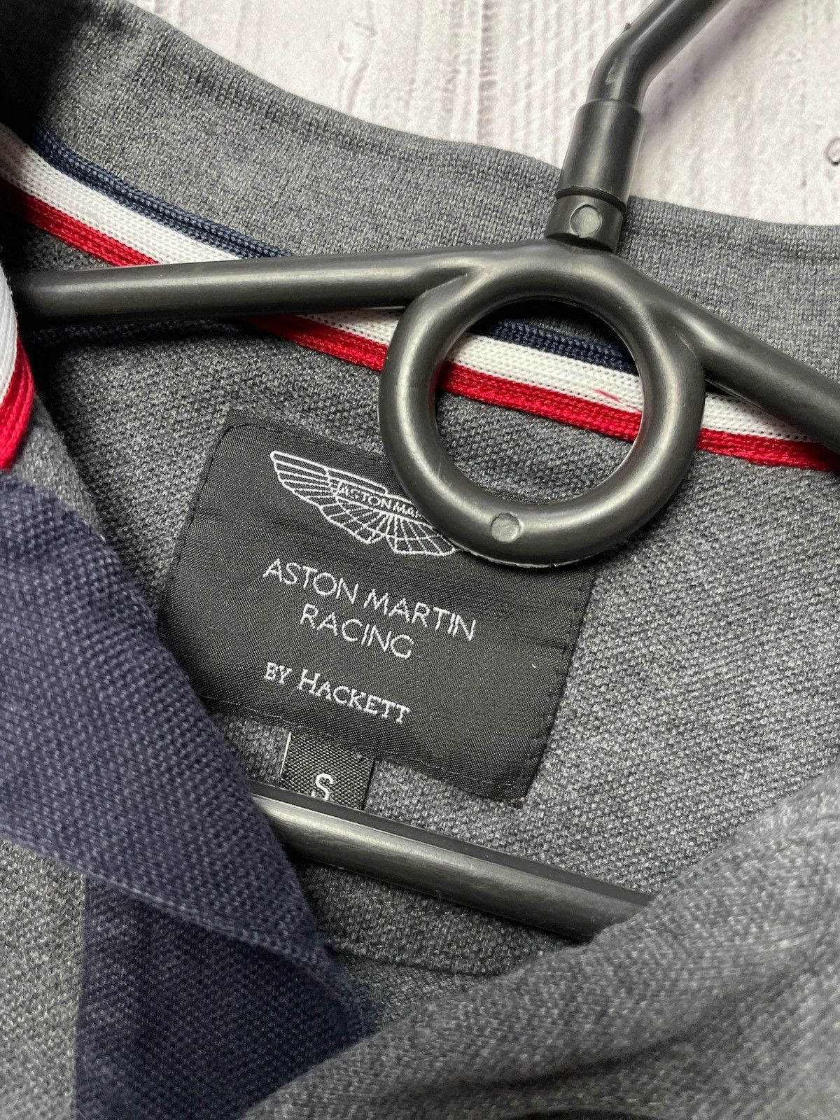 Hackett × Vintage Vintage Hackett x Aston Martin polo rare size S big logo Size US S / EU 44-46 / 1 - 4 Thumbnail