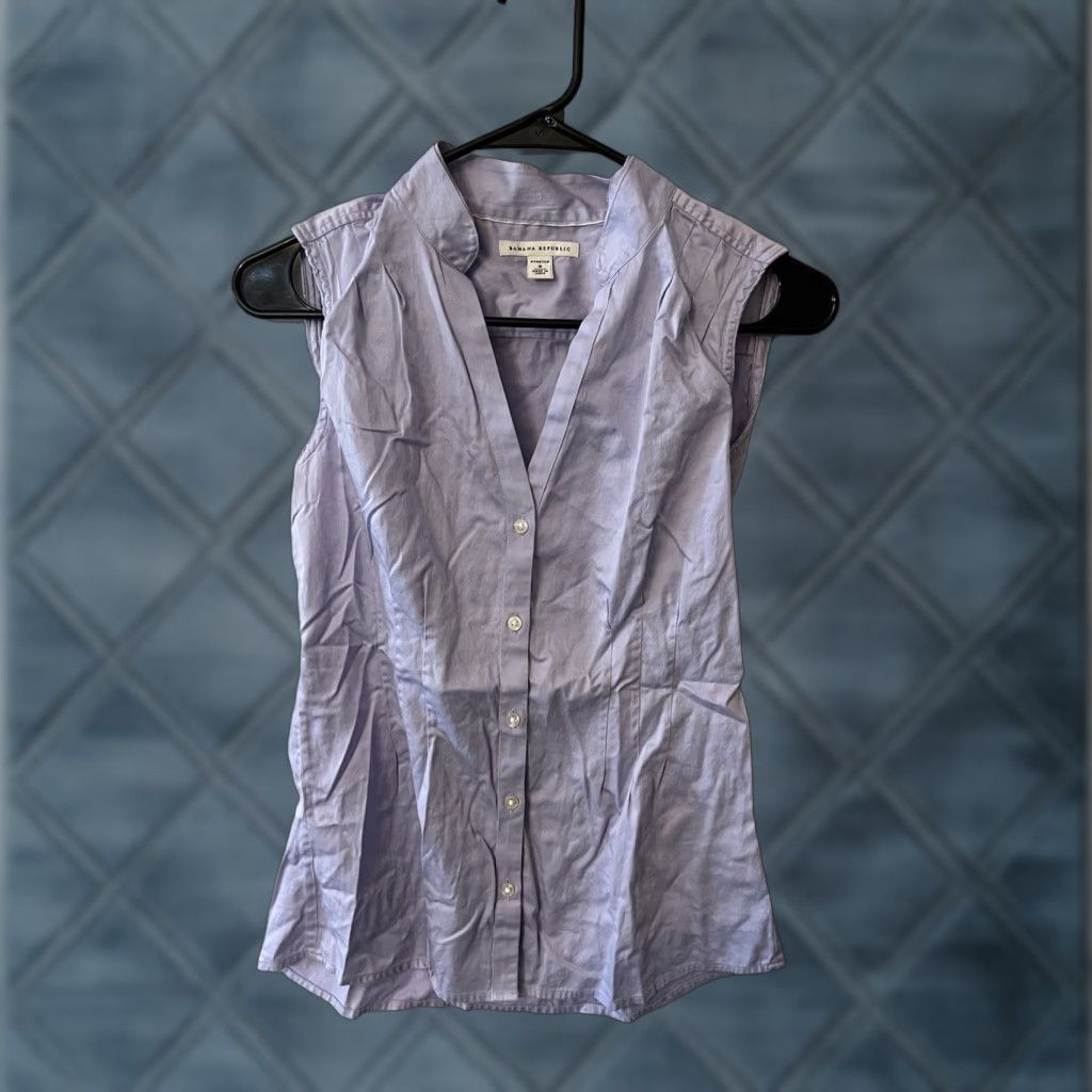 Banana Republic Banana Republic Womens Sleeveless Button-Up Collared Shirt Size 6 Purple Cotton Blend Size M / US 6-8 / IT 42-44 - 1 Thumbnail