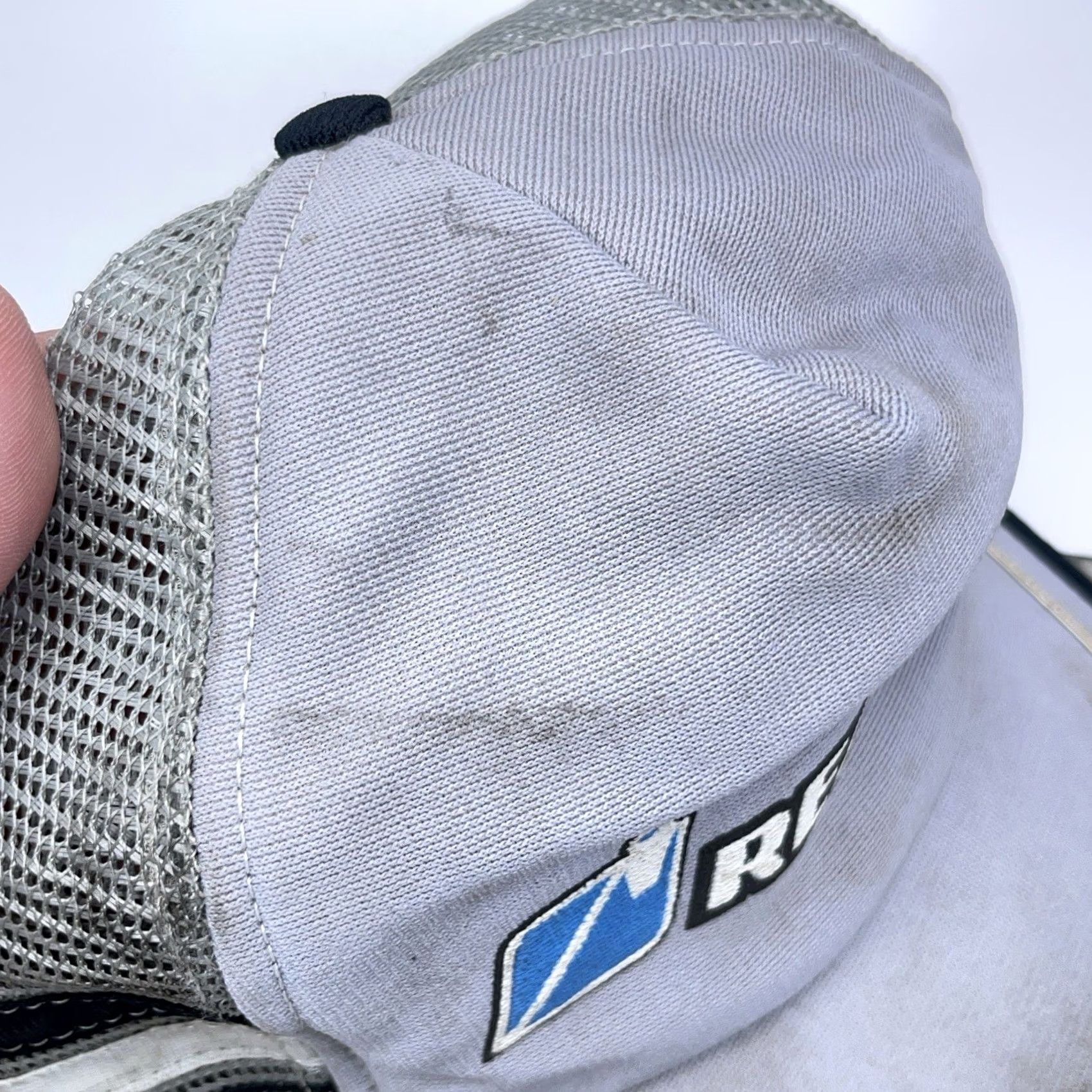 Vintage VINTAGE Trucker Hat USA 80s 90s Gray Black Puffy V Reach Size ONE SIZE - 5 Thumbnail