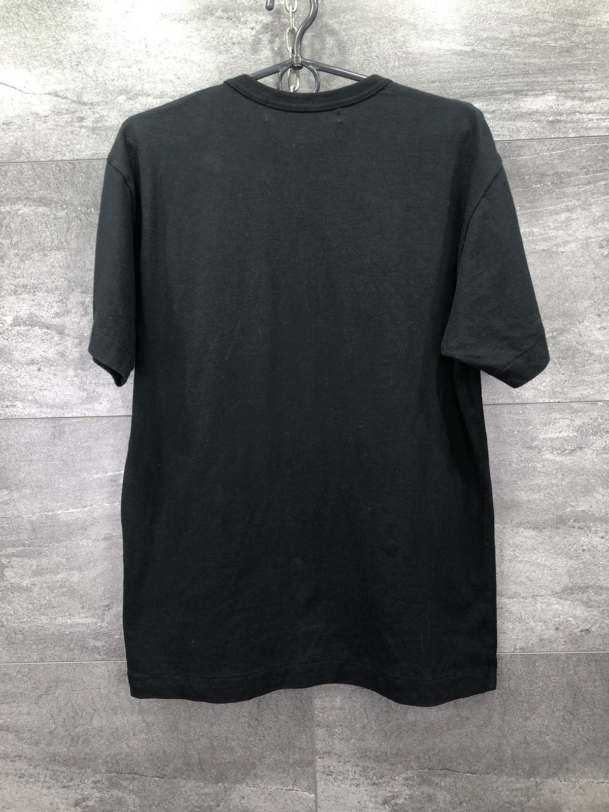 Comme des Garcons Comme Des Garçons Play logo patch Mens T-shirt Size US L / EU 52-54 / 3 - 10 Thumbnail