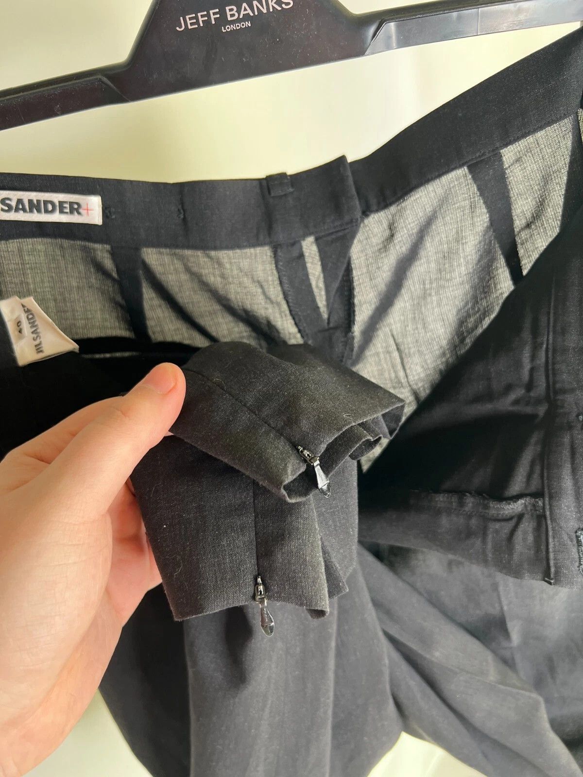 Jil Sander Vintage Jil Sander Women's Black Wool Trouser Pants Size 27" / US 4 / IT 40 - 13 Thumbnail