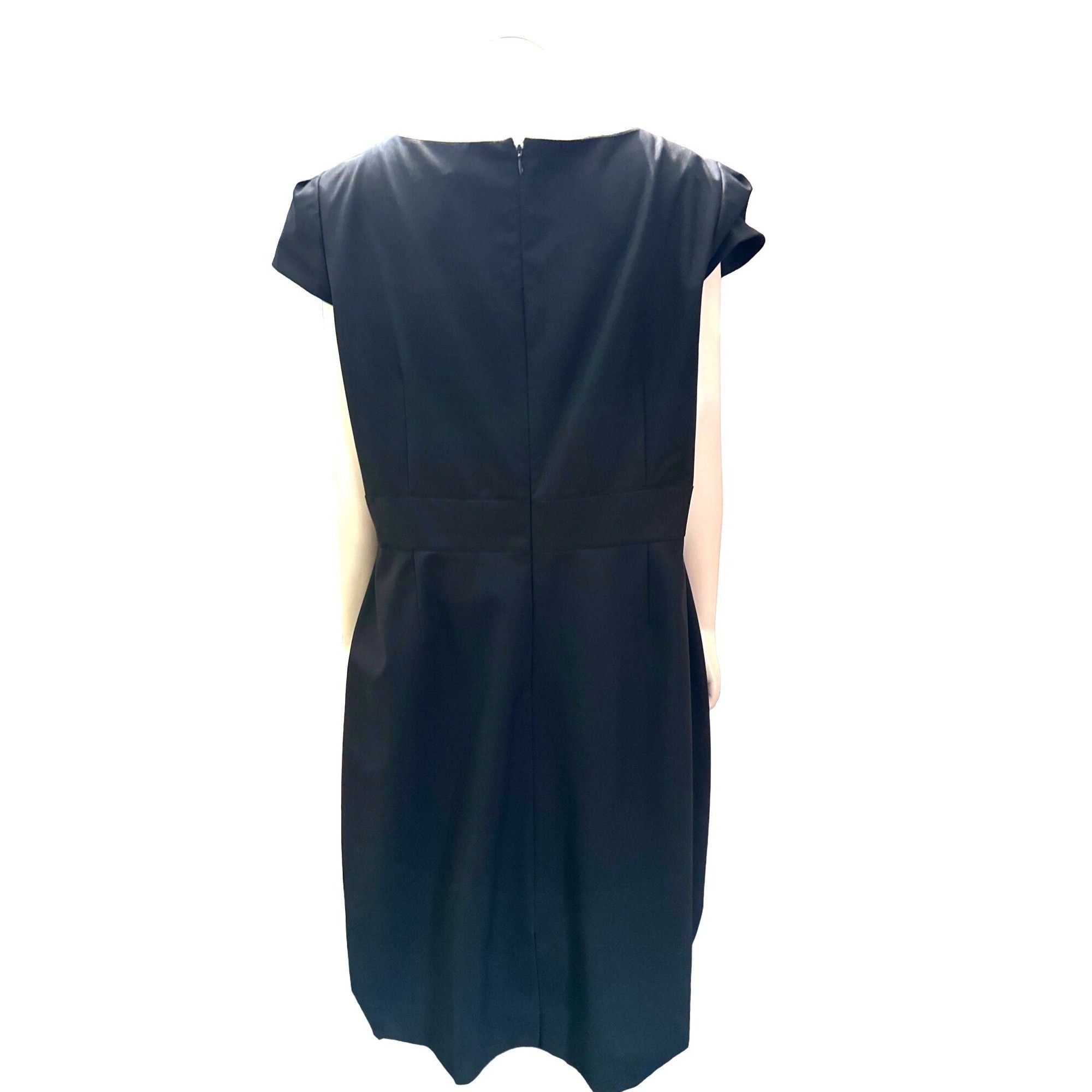 Other Alex Marie Black Business or Cocktail Dress Knee Length Size Size XXL / US 16-18 / IT 52-54 - 4 Thumbnail