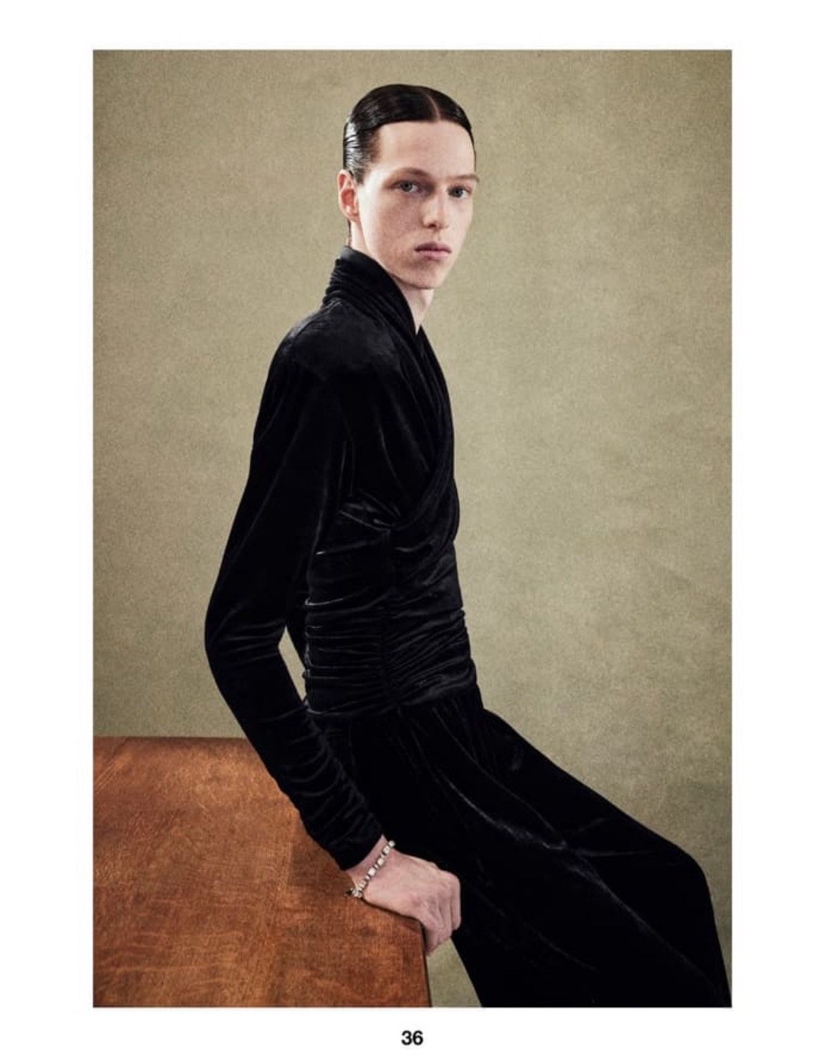 Saint Laurent Paris Saint laurent aw23 velvet top Size US M / EU 48-50 / 2 - 2 Thumbnail