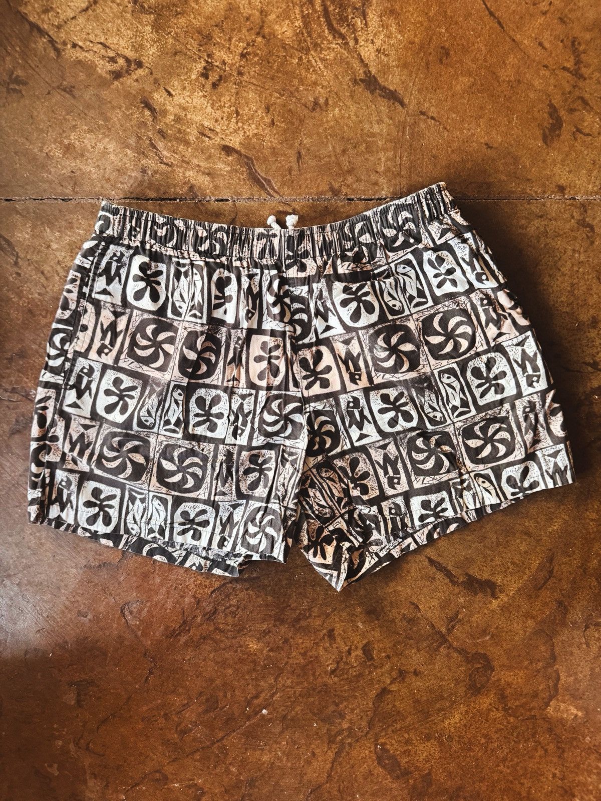 Kahala 90’s Authentic Kahala Hawaiian Islands Swim Trunks Size US 32 / EU 48 - 1 Thumbnail