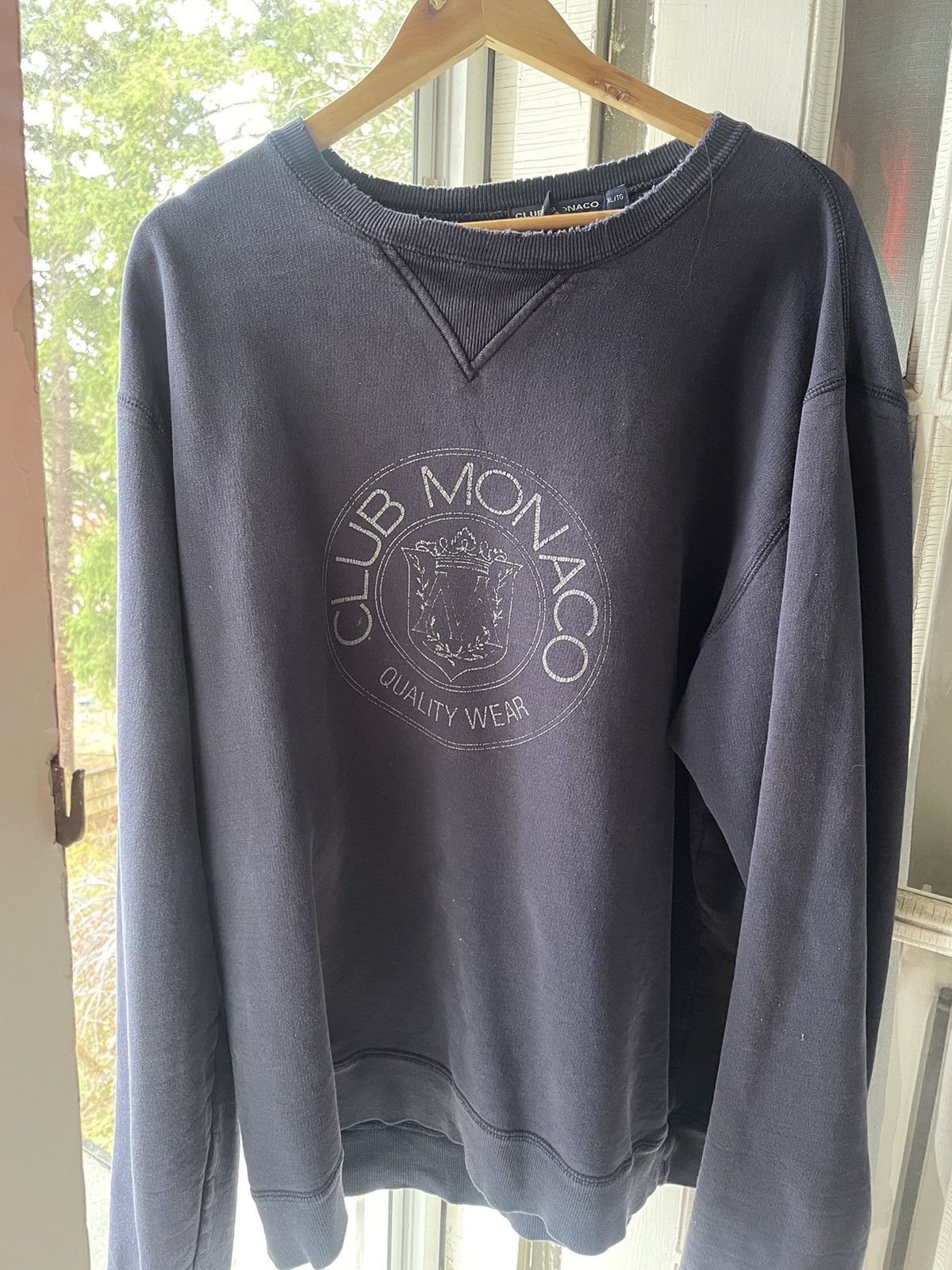 Club Monaco Club Monaco crest sweatshirt Size US XL / EU 56 / 4 - 5 Thumbnail