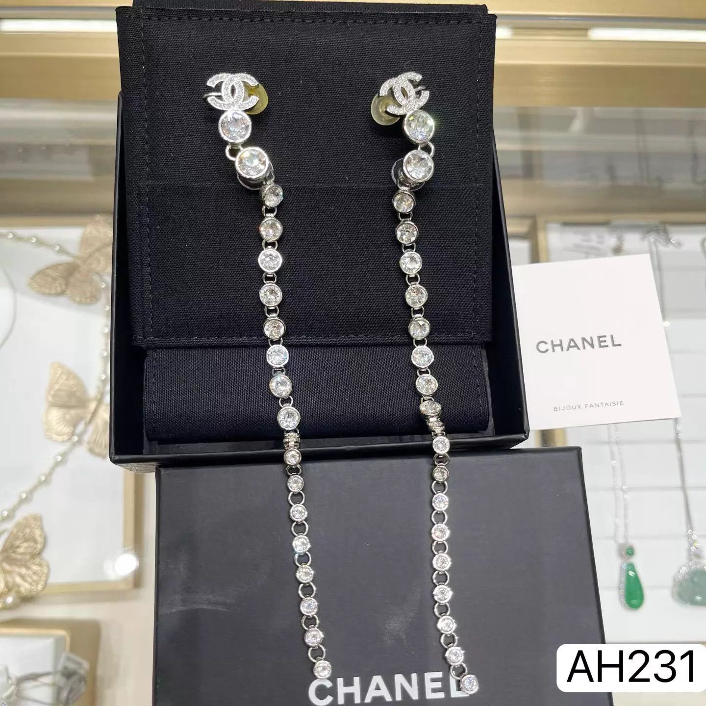 Chanel Chanel 23S Show Silver Pavé Tassel Earrings AH231 Size ONE SIZE - 1 Thumbnail