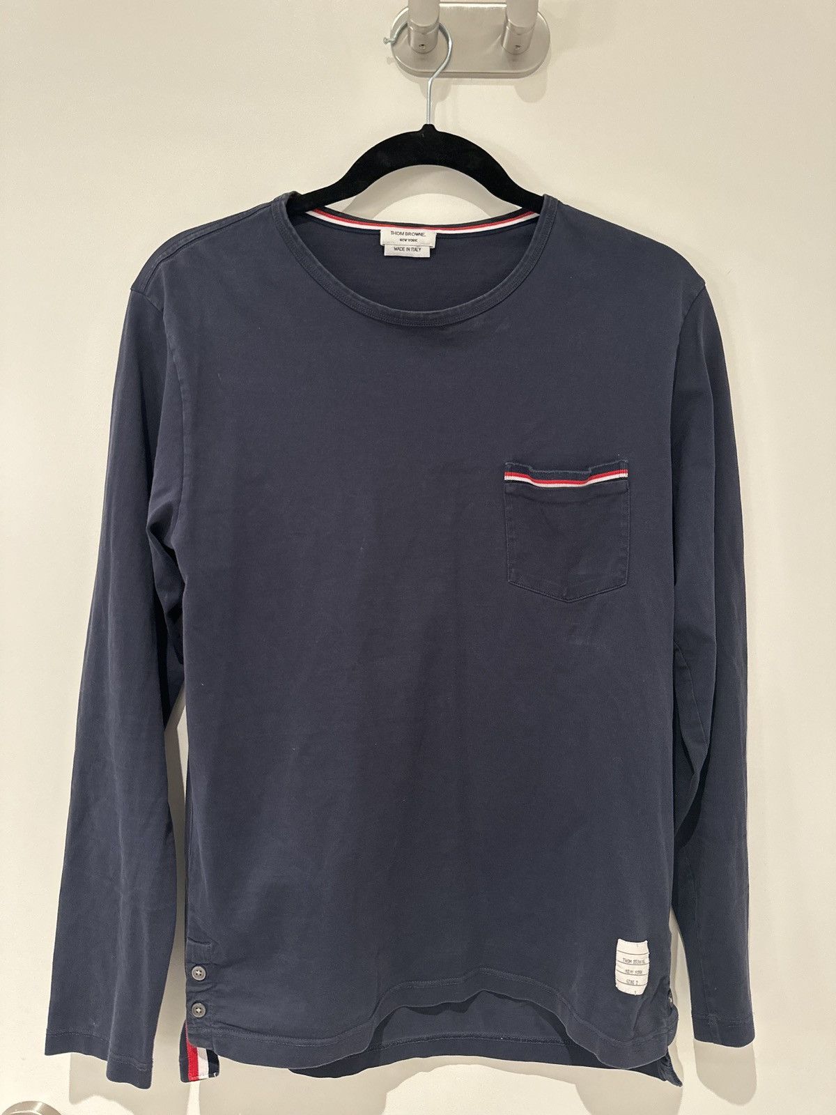 Thom Browne Navy Long Sleeve Classic TB Size US S / EU 44-46 / 1 - 1 Thumbnail