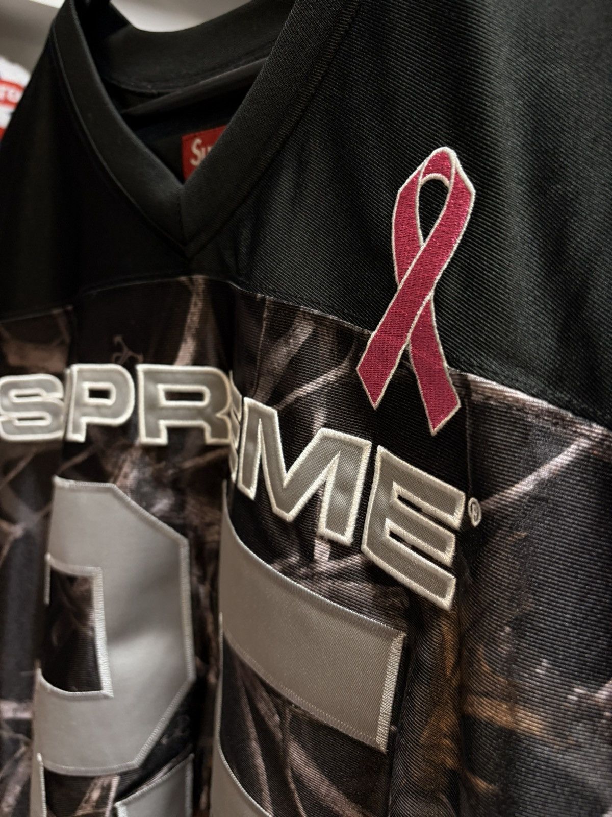 Supreme Supreme Breast Cancer Awareness Jersey Size US XL / EU 56 / 4 - 3 Thumbnail