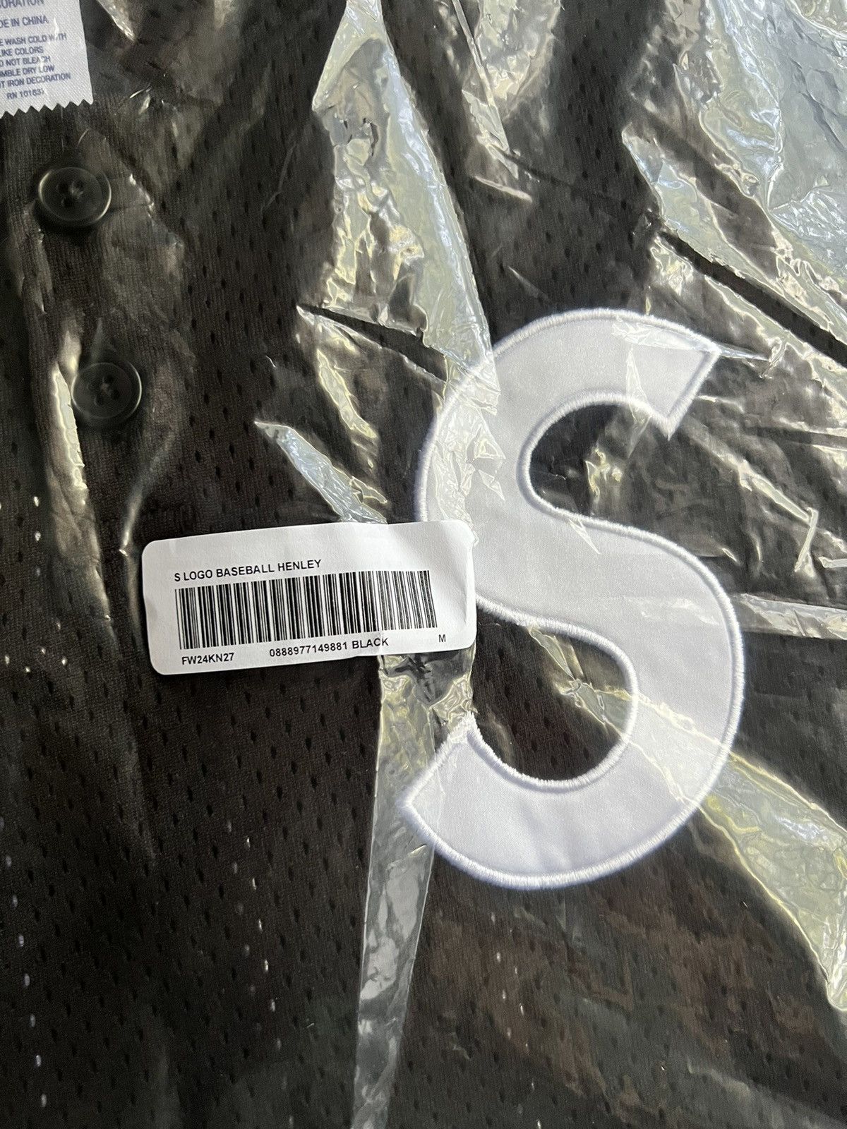 Supreme × Vintage Supreme S Logo Baseball Henley Jersey Black FW24 Size US M / EU 48-50 / 2 - 4 Thumbnail