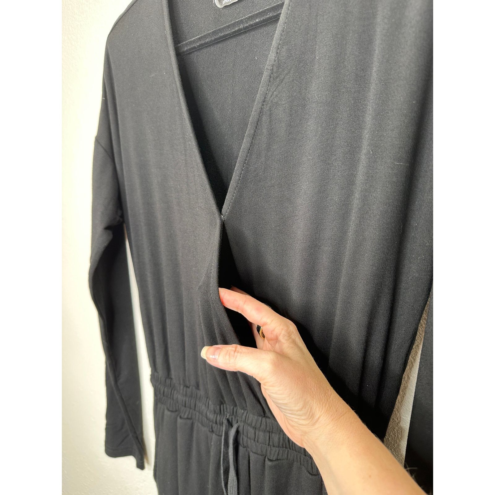 Other VICI Black Colette Deep-V Pocketed Drawstring Jumpsuit XS Size 26" / US 2 / IT 38 - 4 Thumbnail