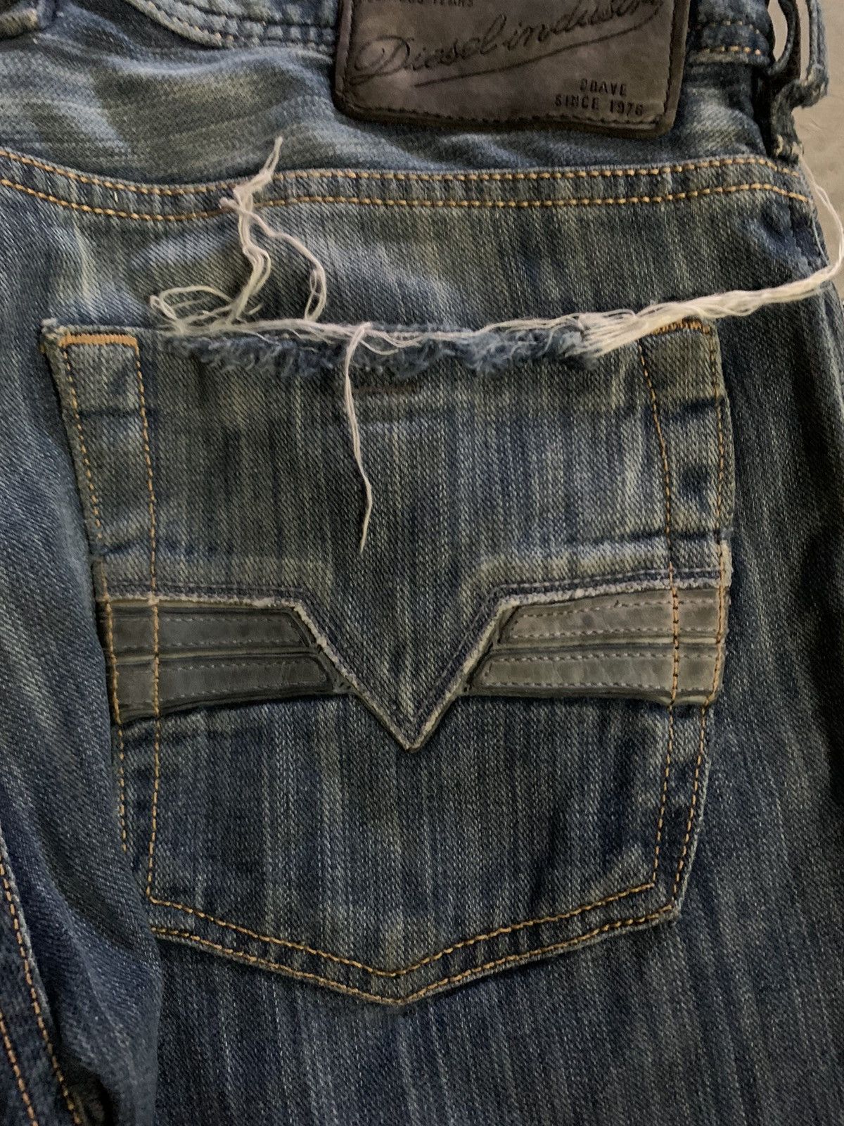 Designer × Diesel vintage diesel flare distressed rusty fade washed Size US 32 / EU 48 - 17 Thumbnail