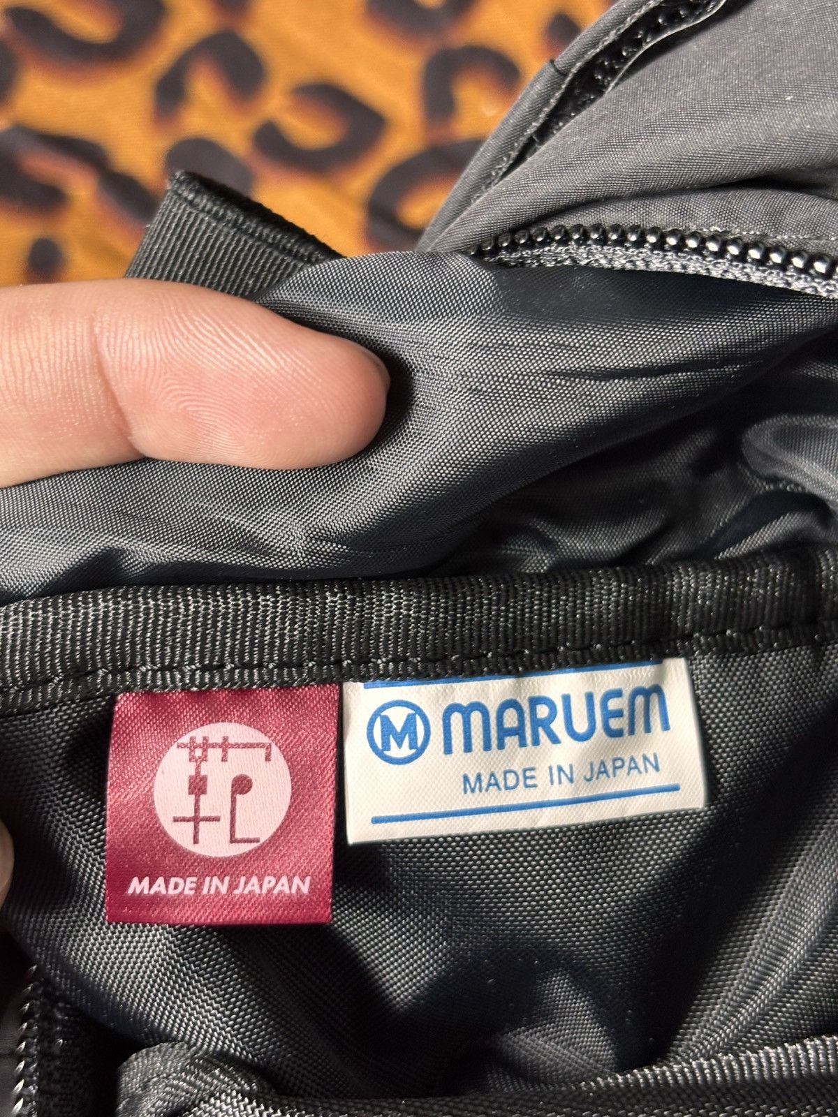 Katharine Hamnett London Katherine Hamnett London x Maruem Japan Sling Bag Size ONE SIZE - 3 Thumbnail