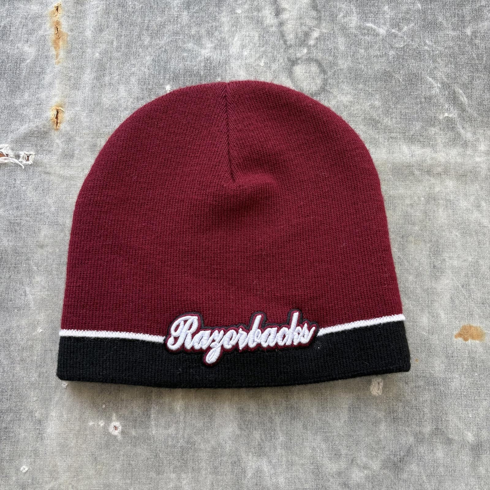Vintage Vintage Y2K Arkansas Razorbacks Striped Embroidered Beanie Size ONE SIZE - 1 Thumbnail