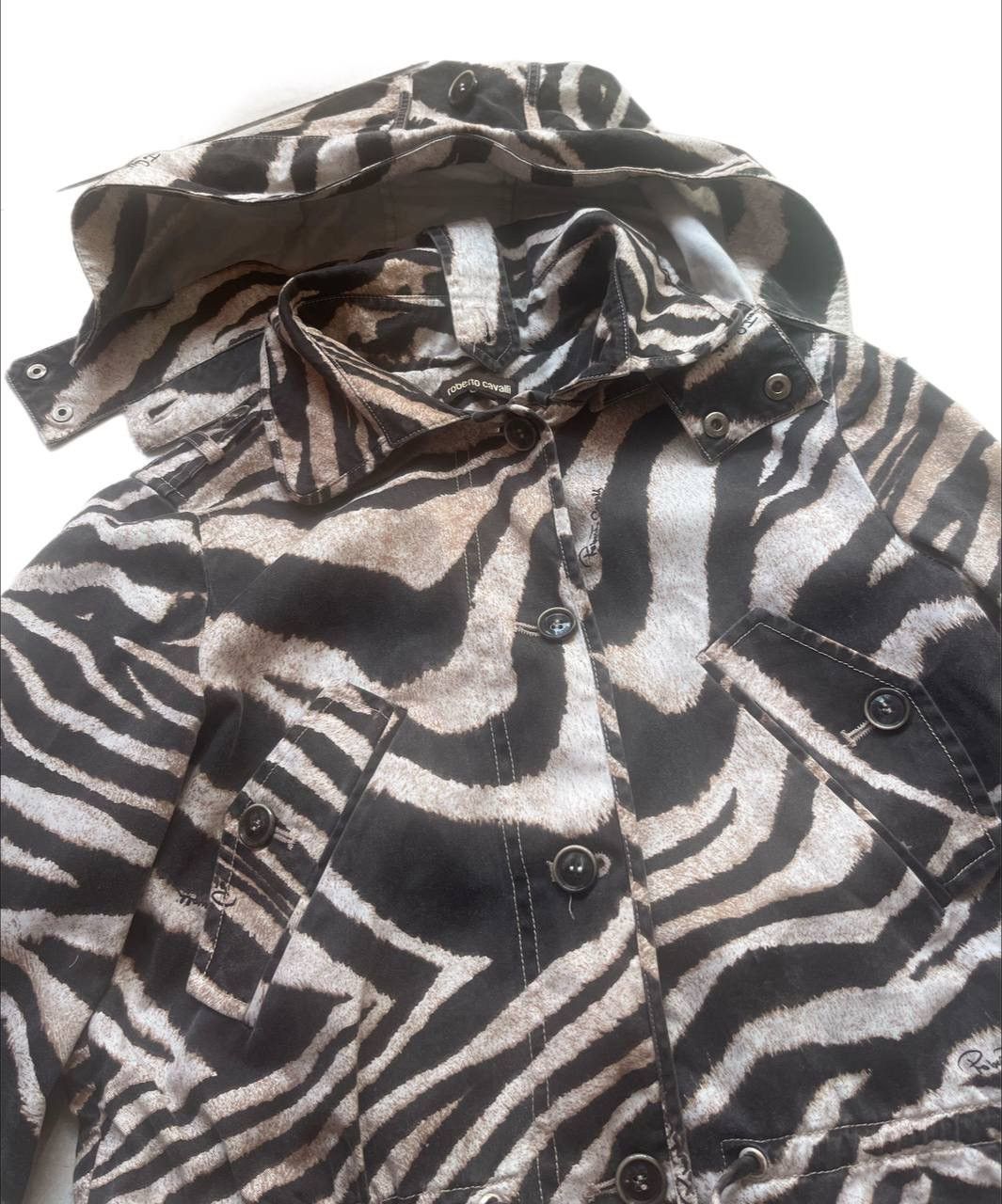 Roberto Cavalli Roberto Cavalli limited suit Size XS / US 0-2 / IT 36-38 - 4 Thumbnail