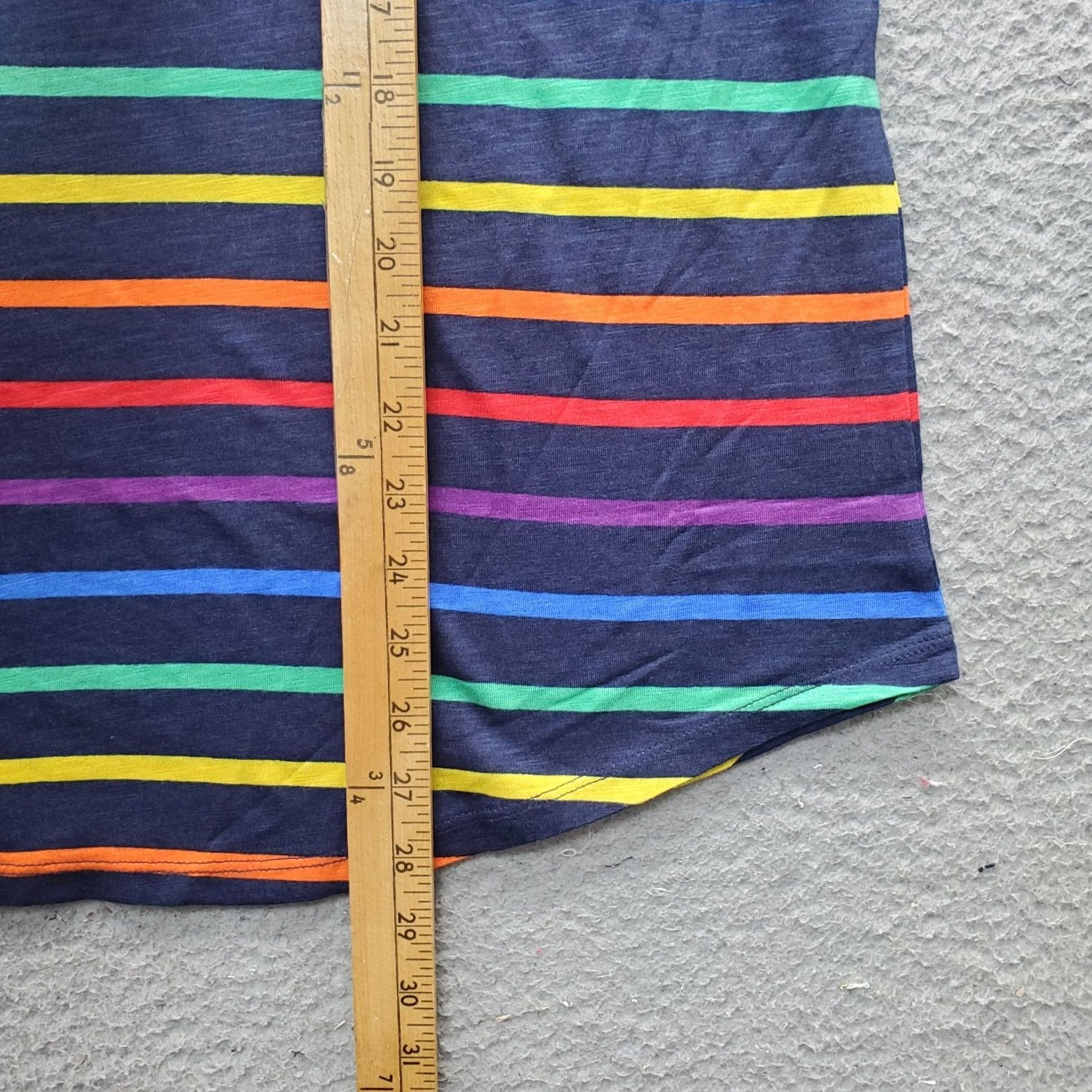 Torrid Torrid T Shirt Womens 00 Multicolor Striped Deep V Neck We Swear By The Fit Round Hem Shirt Womens 00 Multicolor Striped V-Neck Torrid Size XXS / US 00 / IT 34 - 4 Thumbnail