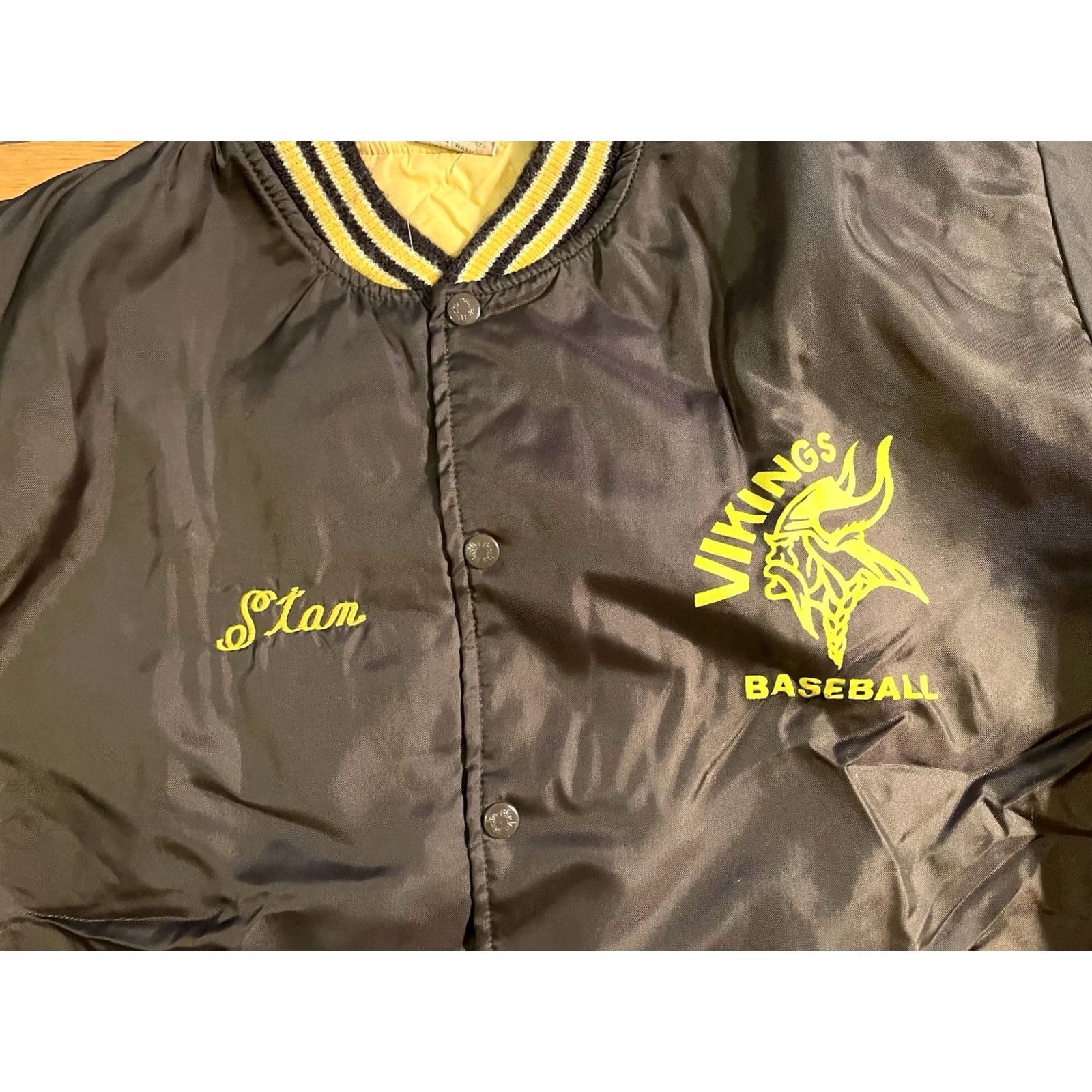Vintage VINTAGE Birdie Vikings Baseball Satin Bomber Jacket Men’s XL Brown Quilt Lined Size US XL / EU 56 / 4 - 3 Thumbnail