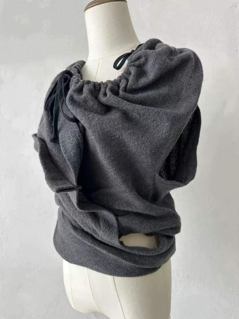 Comme des Garcons Comme Des Garcons Cross-lacing, shape-shifting, short-slee Size M / US 6-8 / IT 42-44 - 3 Thumbnail