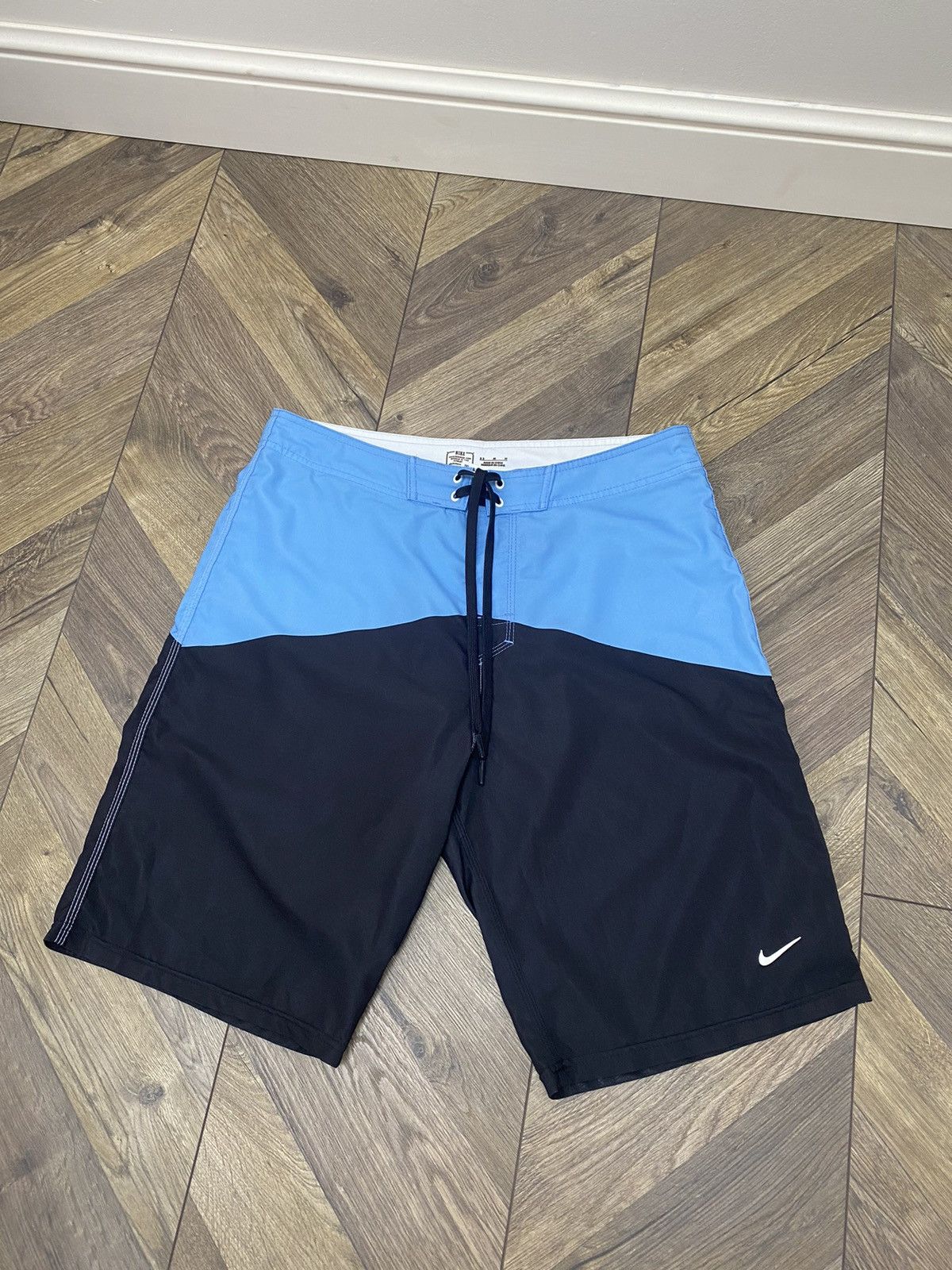 Nike × Vintage Vintage Bermuda Boardshort Nike shorts Size US 32 / EU 48 - 3 Thumbnail