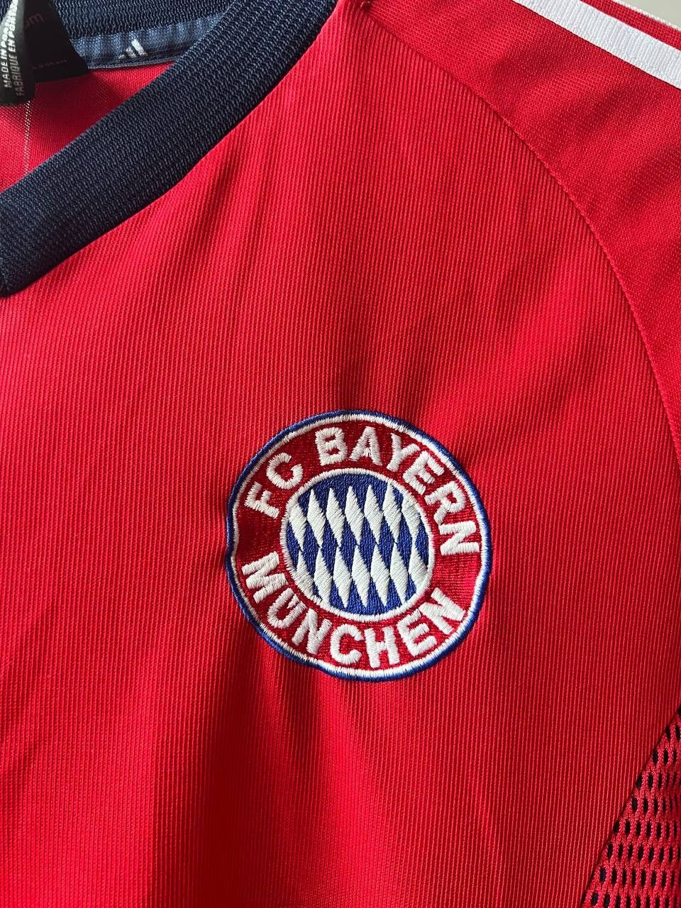 Adidas 2002/03 BAYERN MUNICH UCL SPECIAL SOCCER JERSEY SHIRT SIZE M Size US M / EU 48-50 / 2 - 5 Thumbnail