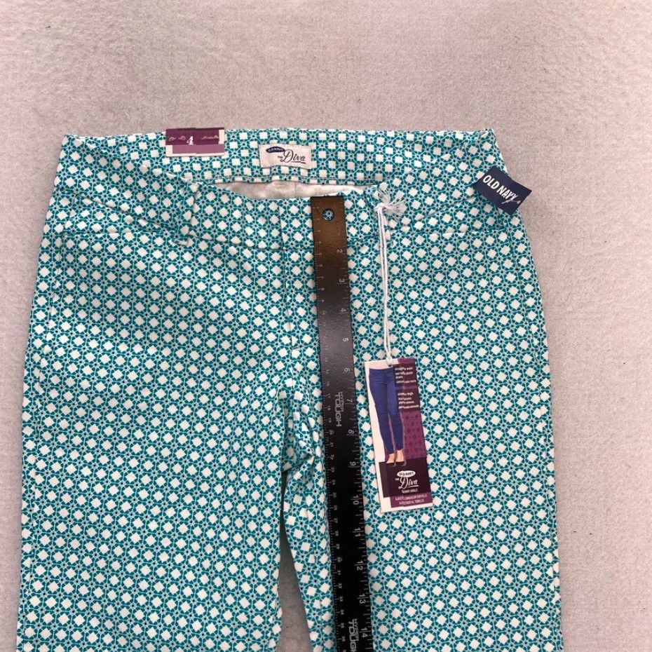 Old Navy Old Navy The Diva Pants Women's 4 Blue Stretch Fabric Slim Leg Ankle Crop Chino Size 27" / US 4 / IT 40 - 7 Thumbnail