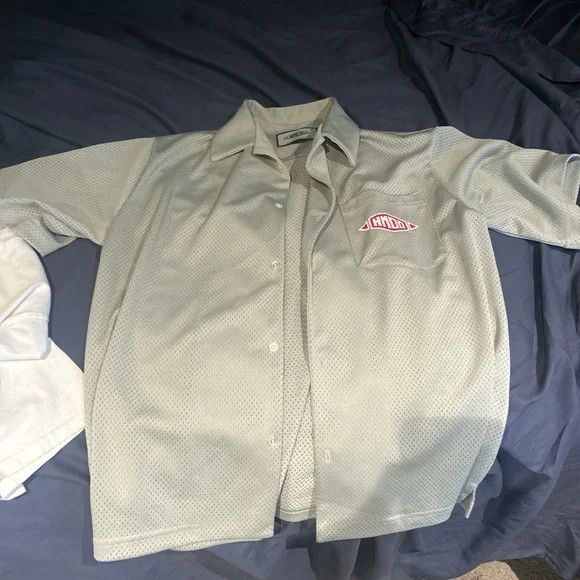 HMDD Happy memories don’t die button up Size US M / EU 48-50 / 2 - 1 Thumbnail