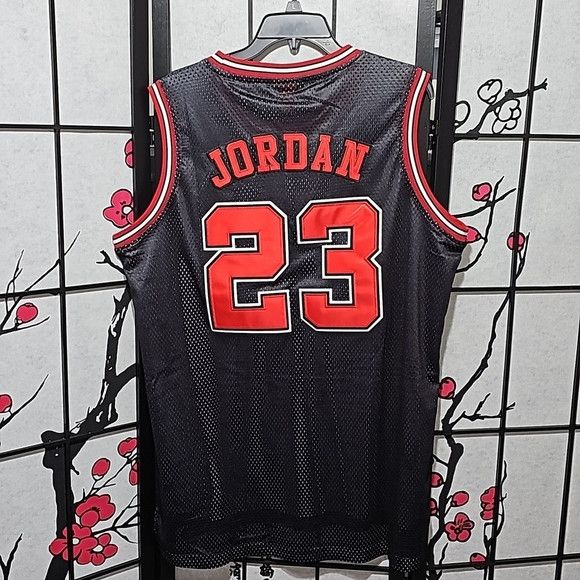 Other Jordan Chicago Bulls Cement Jersey Size Large NWT Size US L / EU 52-54 / 3 - 5 Thumbnail