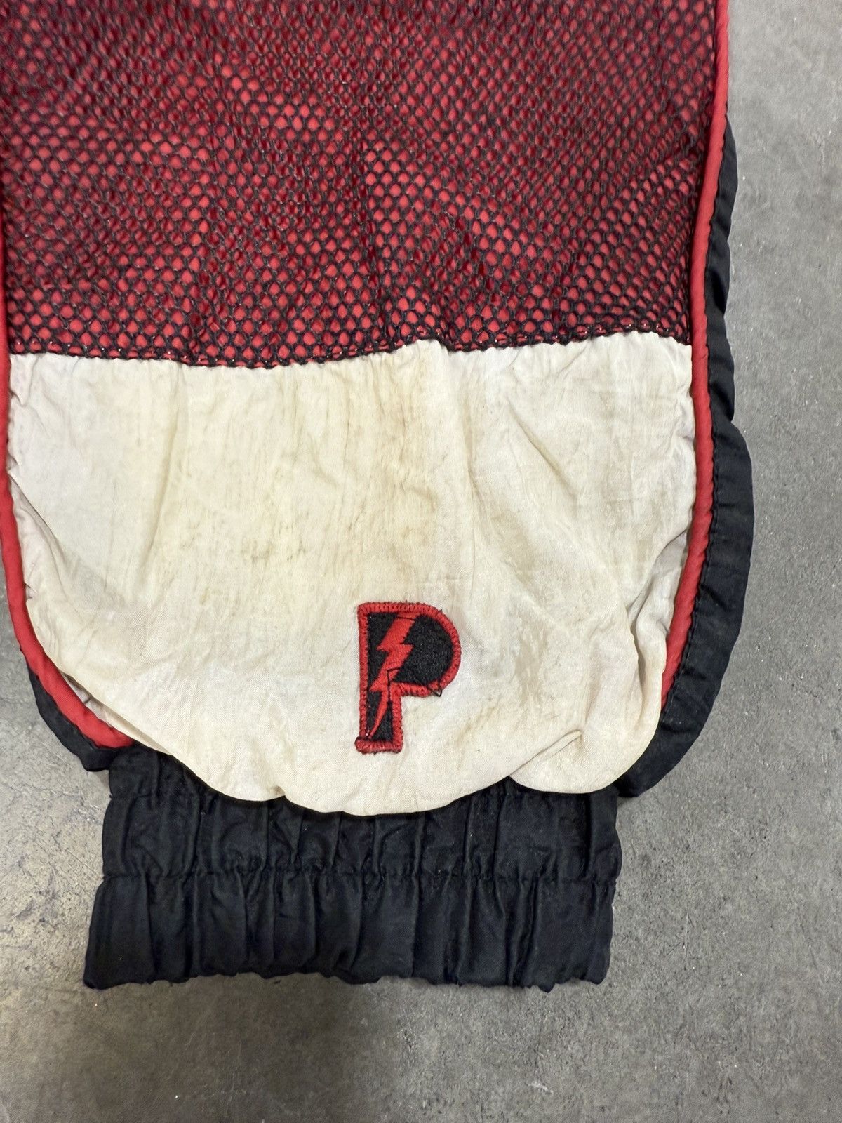 Vintage Vintage Bulls Mesh Jacket Size US M / EU 48-50 / 2 - 5 Thumbnail